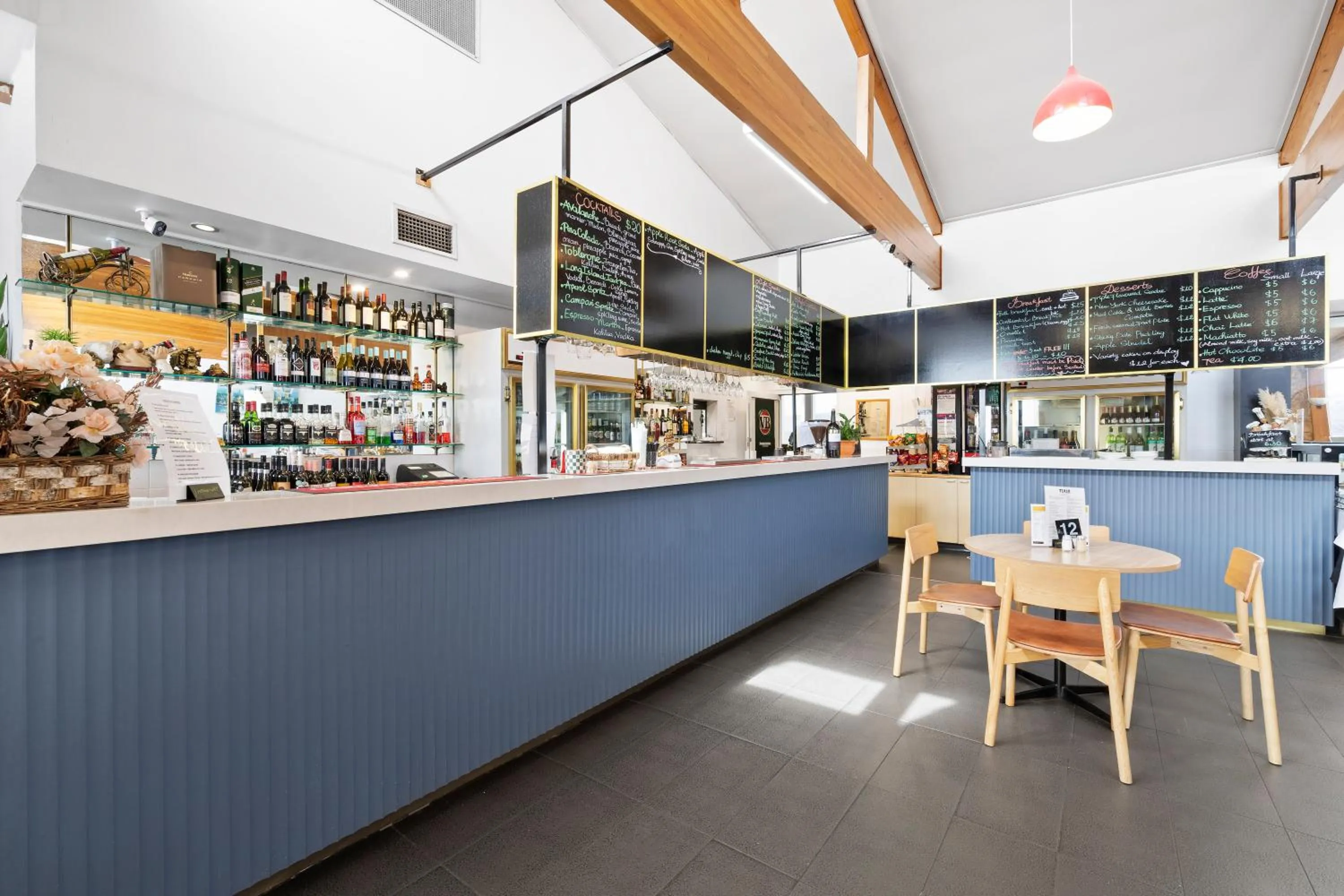 Lounge or bar in Ciloms Airport Lodge Melbourne Airport