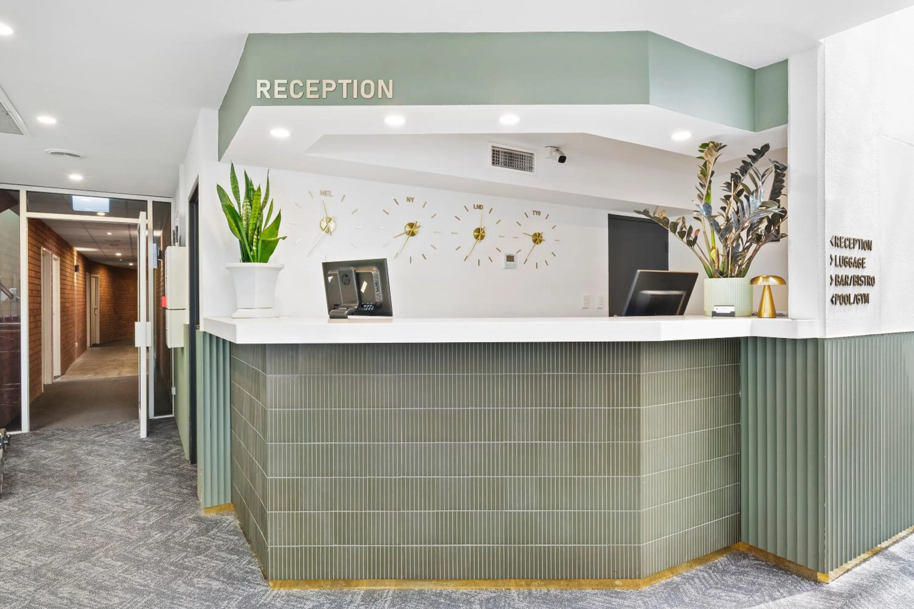 Lobby or reception in Ciloms Airport Lodge Melbourne Airport