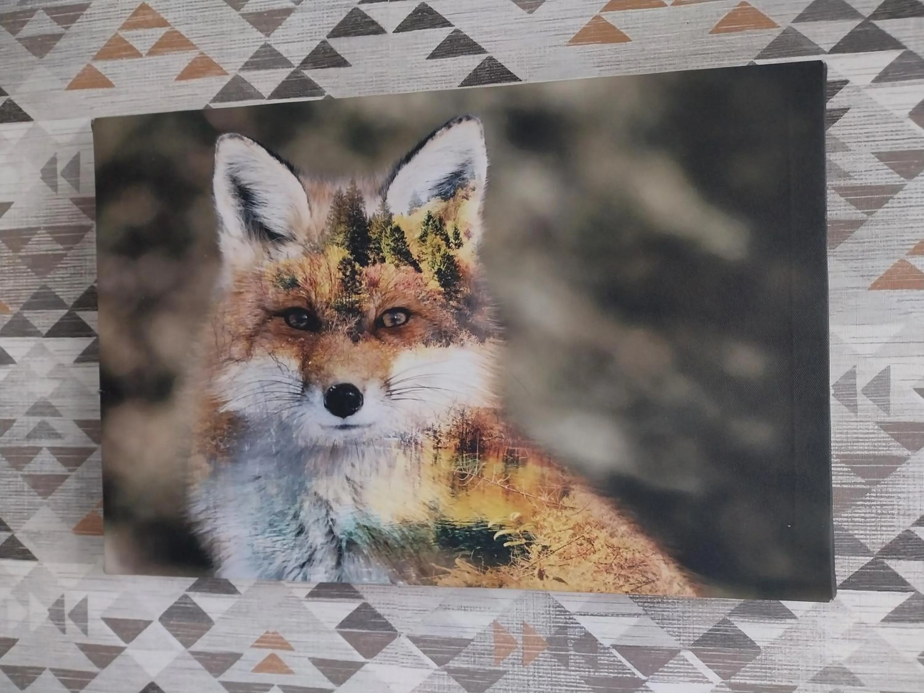 Decorative detail in Hôtel les Deux Cols