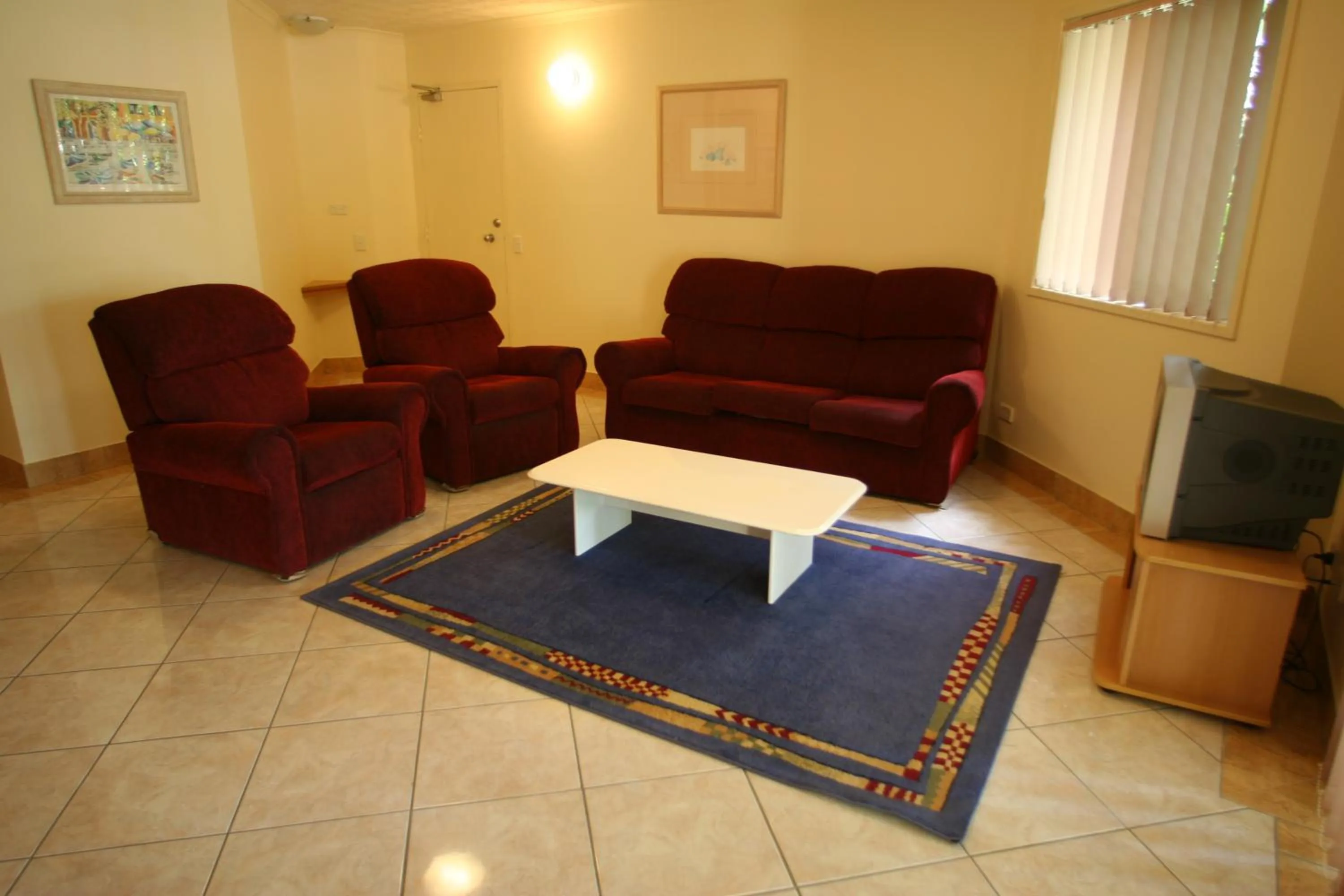 Seating area in Diamond Sands Resort