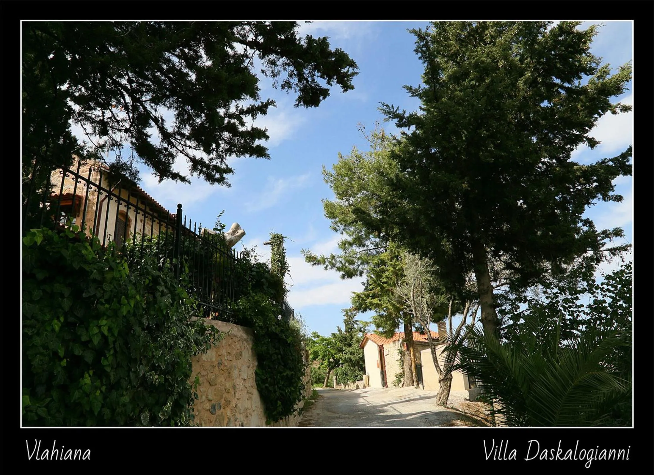 Property building in Villa Daskalogianni