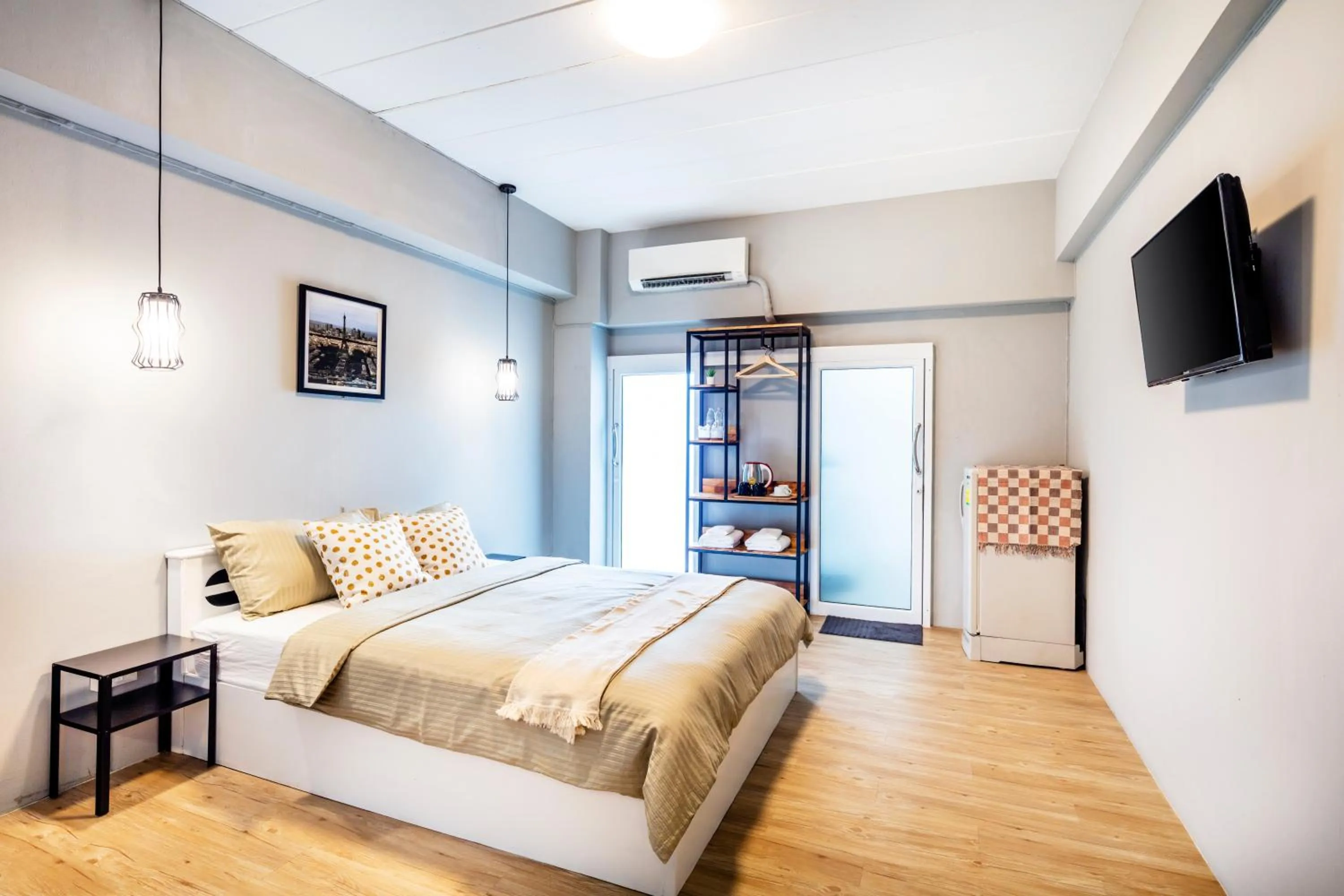 Bed in Penyos Service Apartment