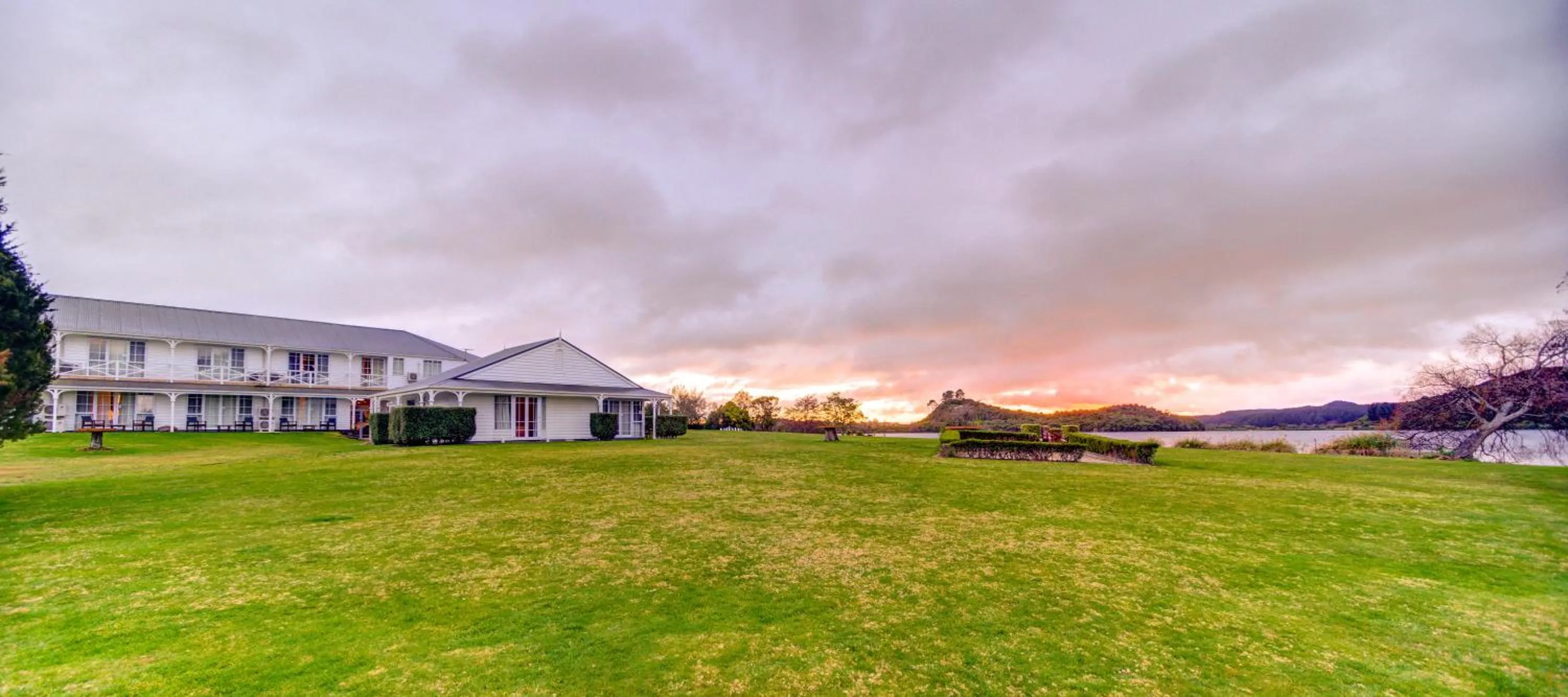 Property building in VR Rotorua Lake Resort
