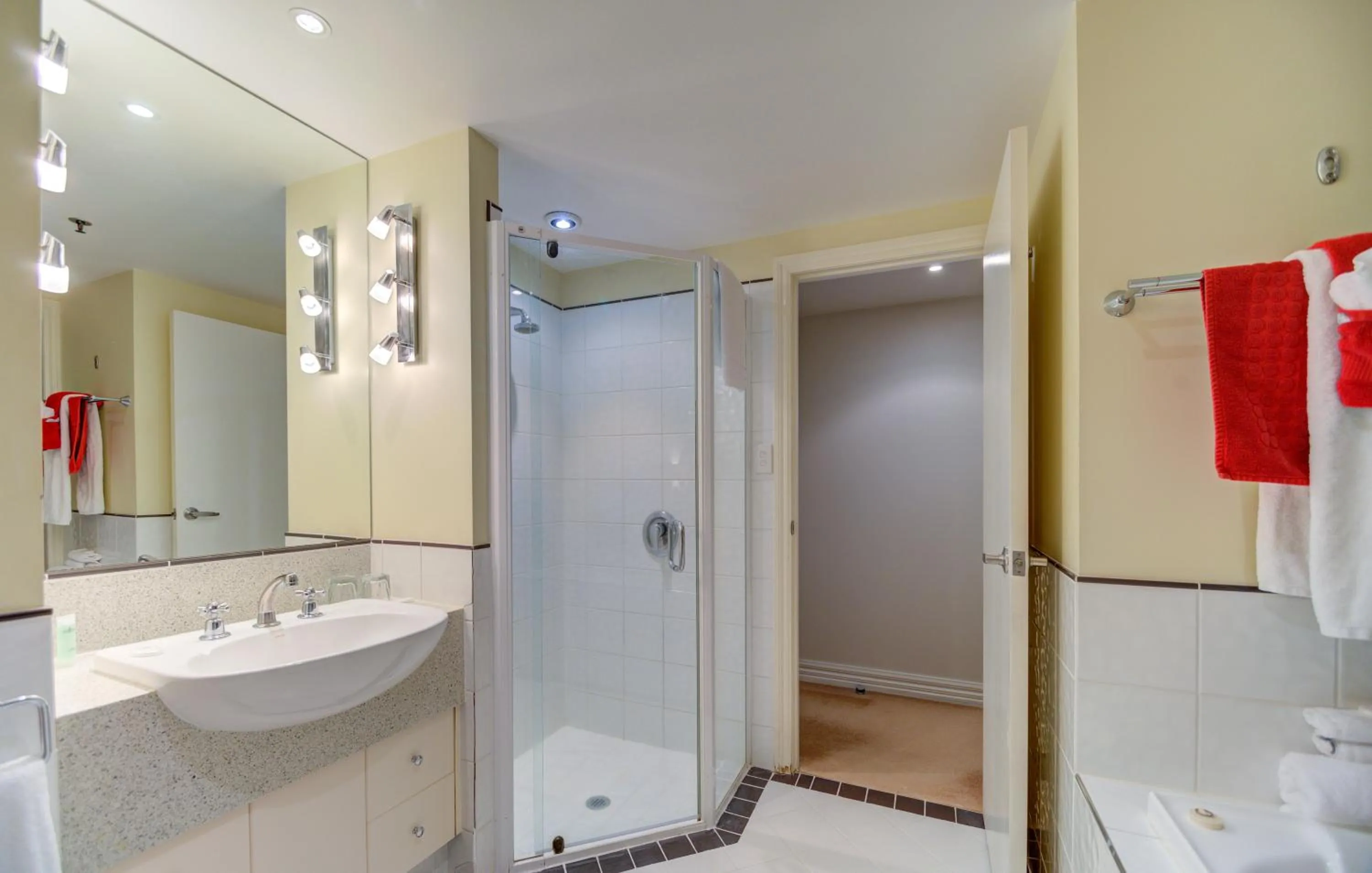 Bathroom in VR Rotorua Lake Resort