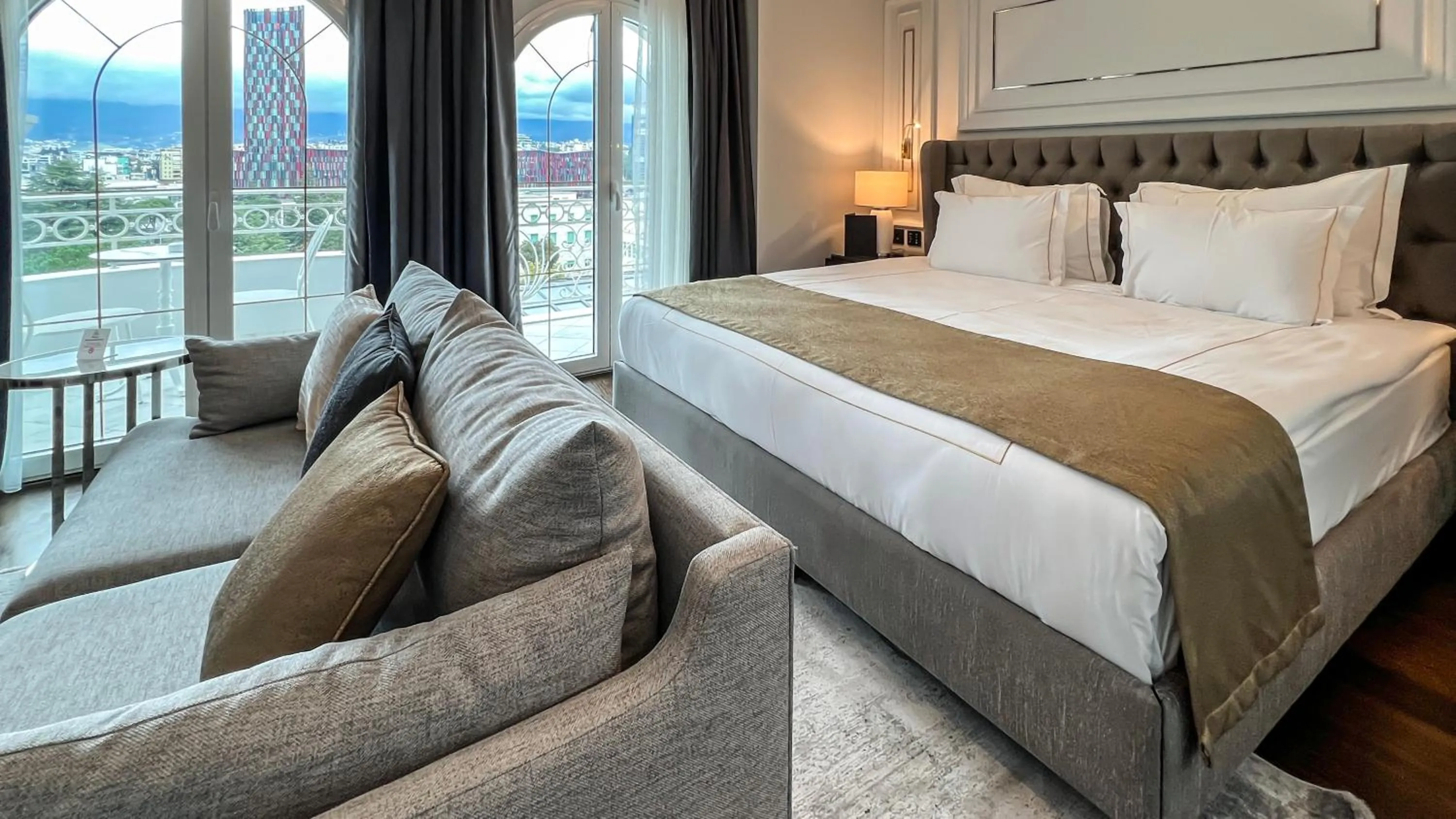 Bed in Xheko Imperial Luxury Hotel & SPA