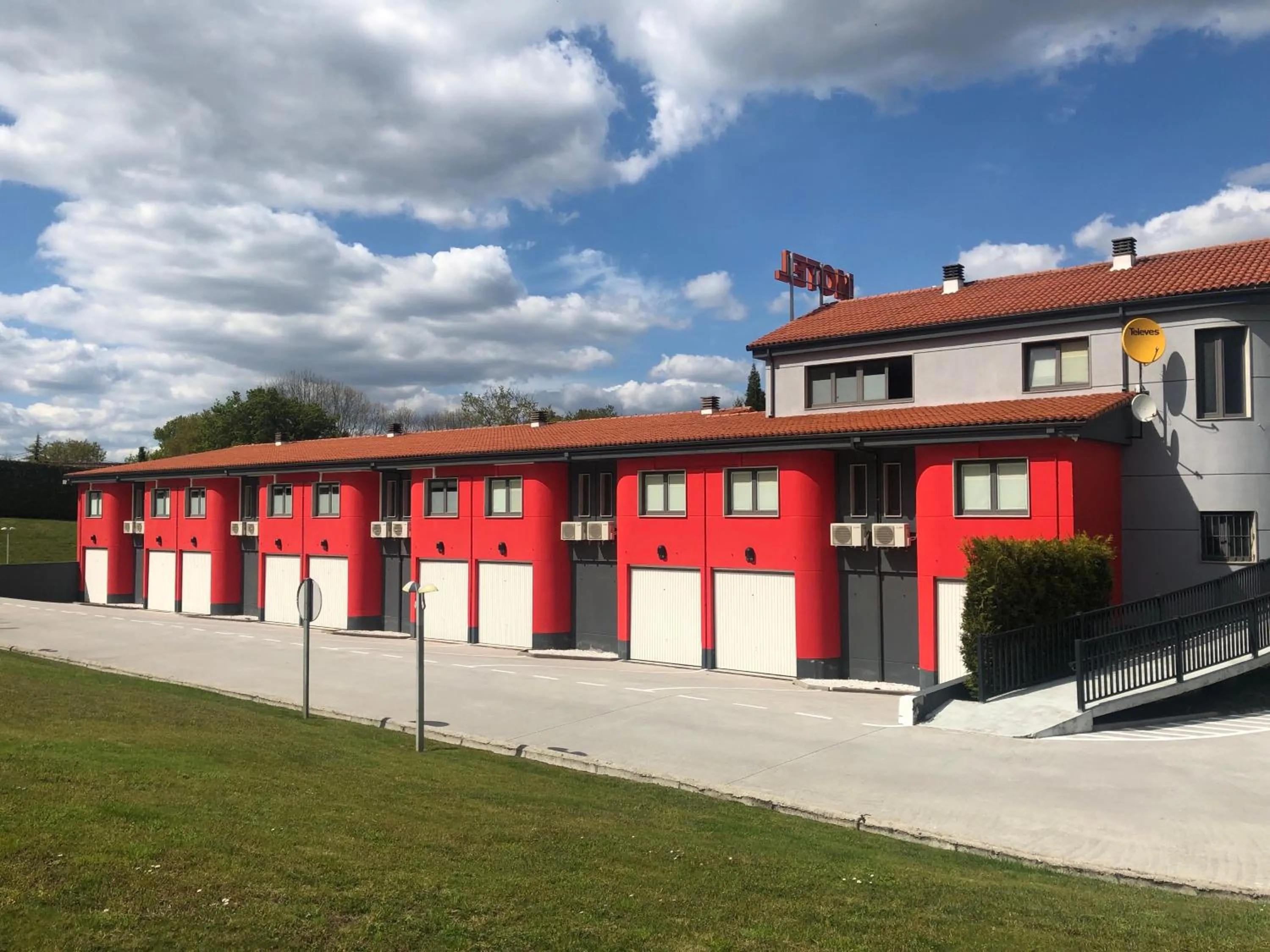 Facade/entrance in Motel Venus Santiago