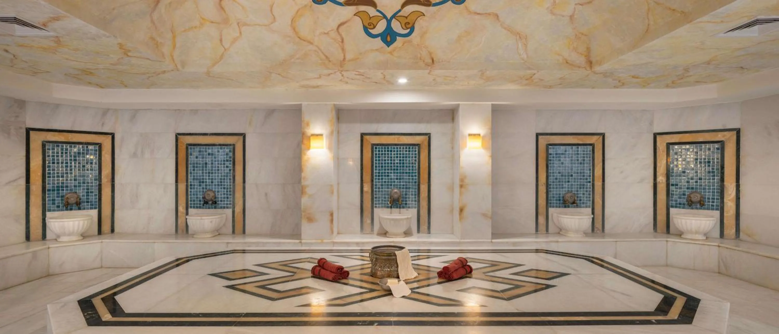 Spa and wellness centre/facilities in Wyndham Garden Lara