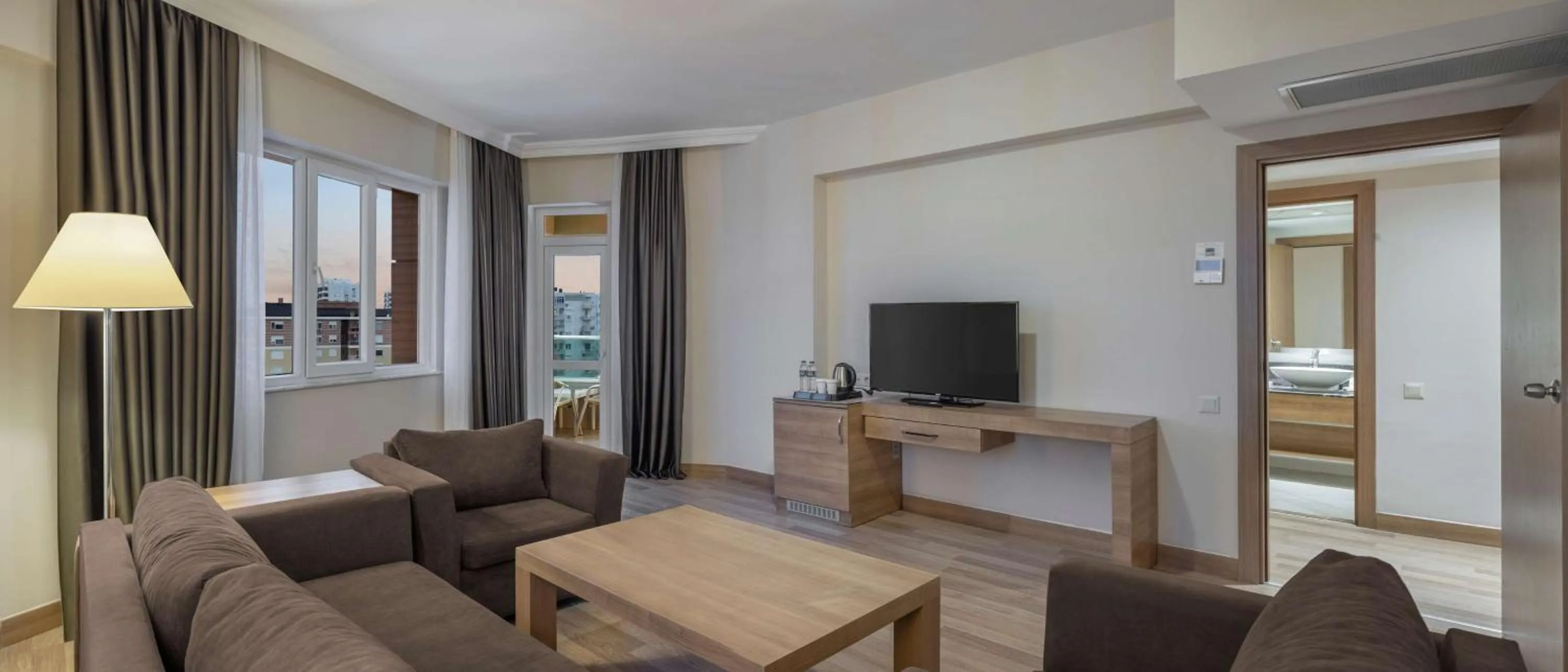 Bedroom in Wyndham Garden Lara