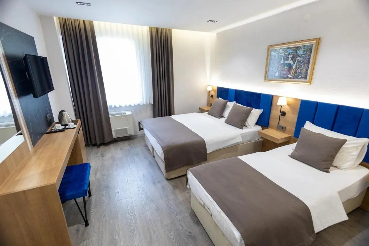 Bed in Ottoman Palace Hotel Edirne