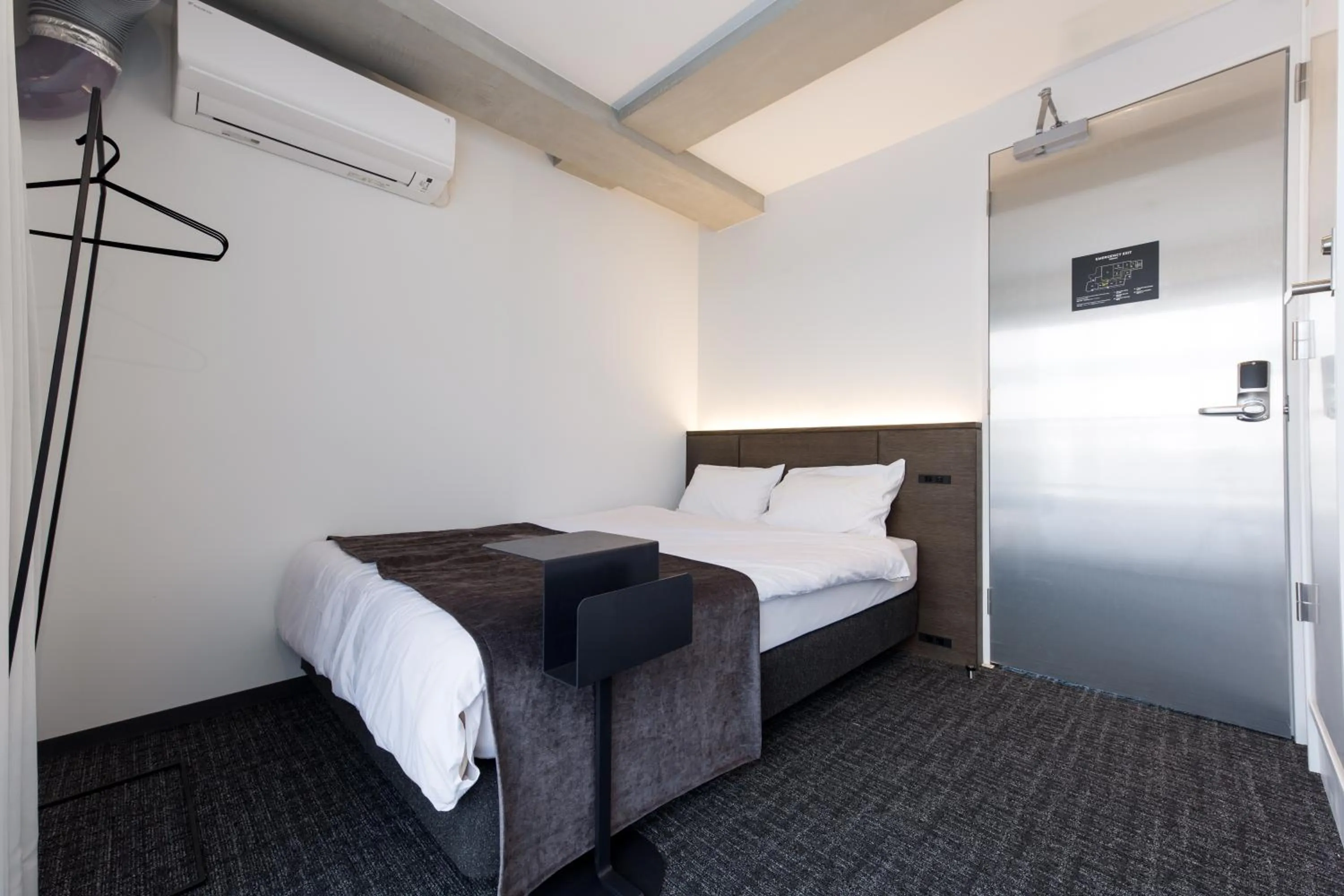 Photo of the whole room, Bed in UNPLAN Shinjuku