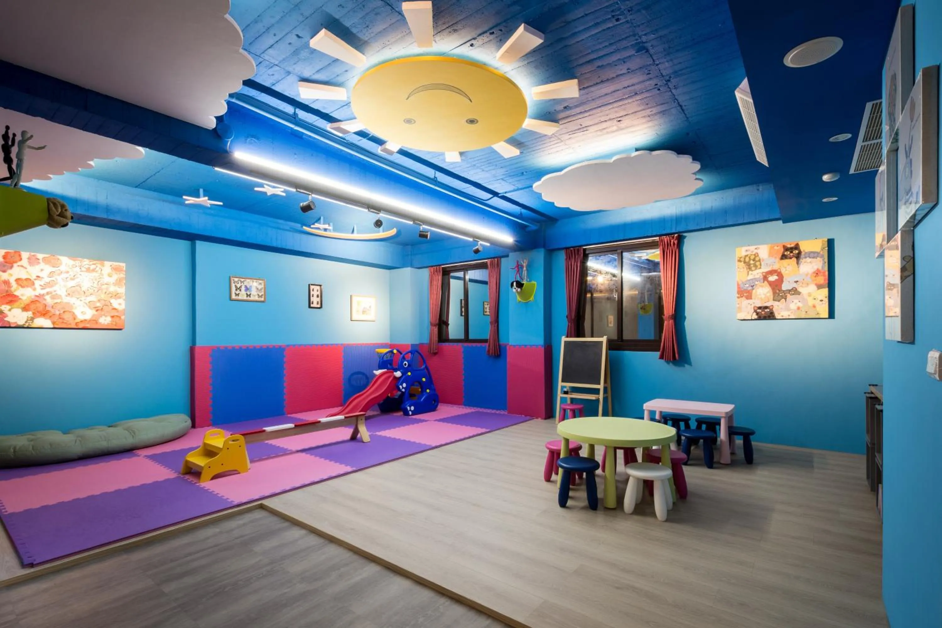 Kids's club in Yadi Hotel