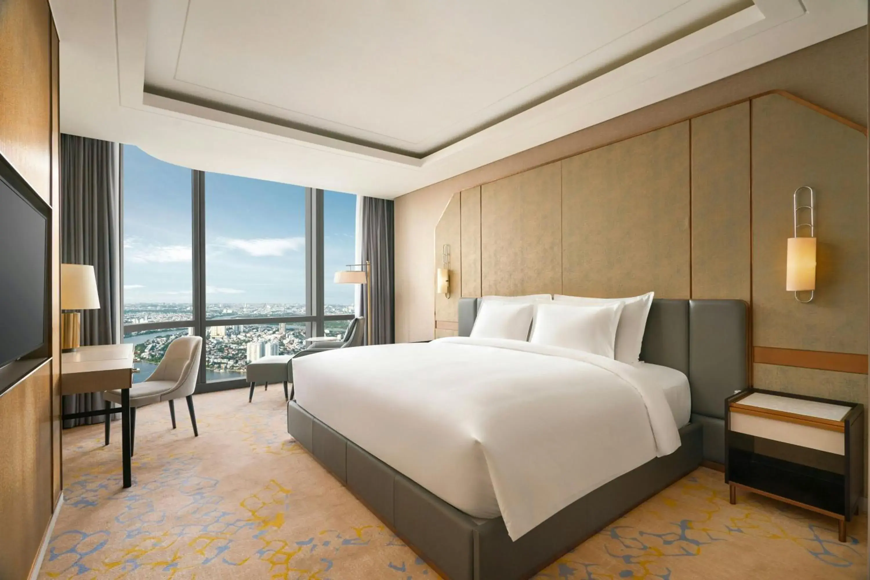 Club King Room with Sky View - Club Lounge Access in Vinpearl Landmark 81, Autograph Collection Club King Room with Sky View - Club Lounge Access in Vinpearl Landmark 81, Autograph Collection