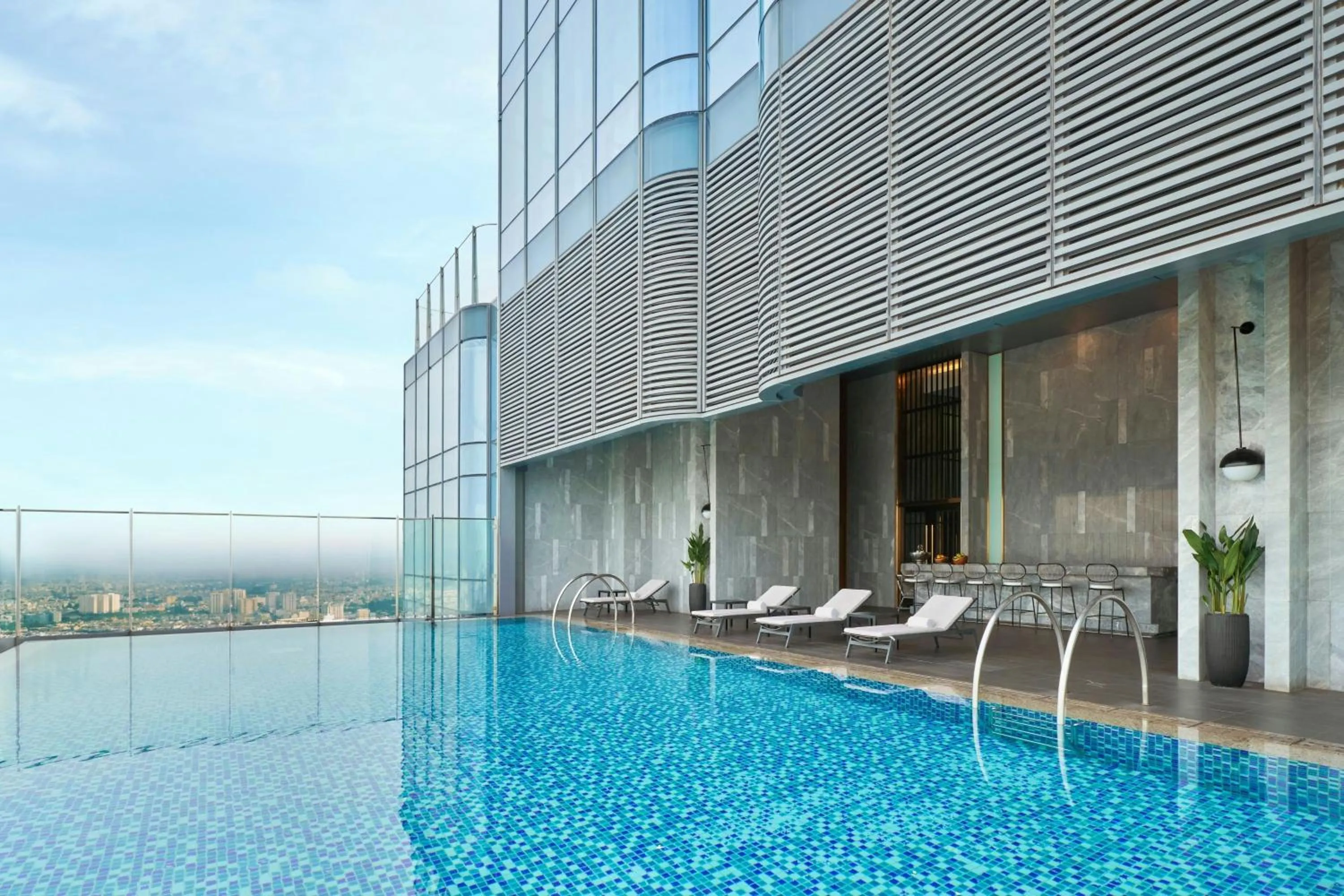 Swimming pool in Vinpearl Landmark 81, Autograph Collection