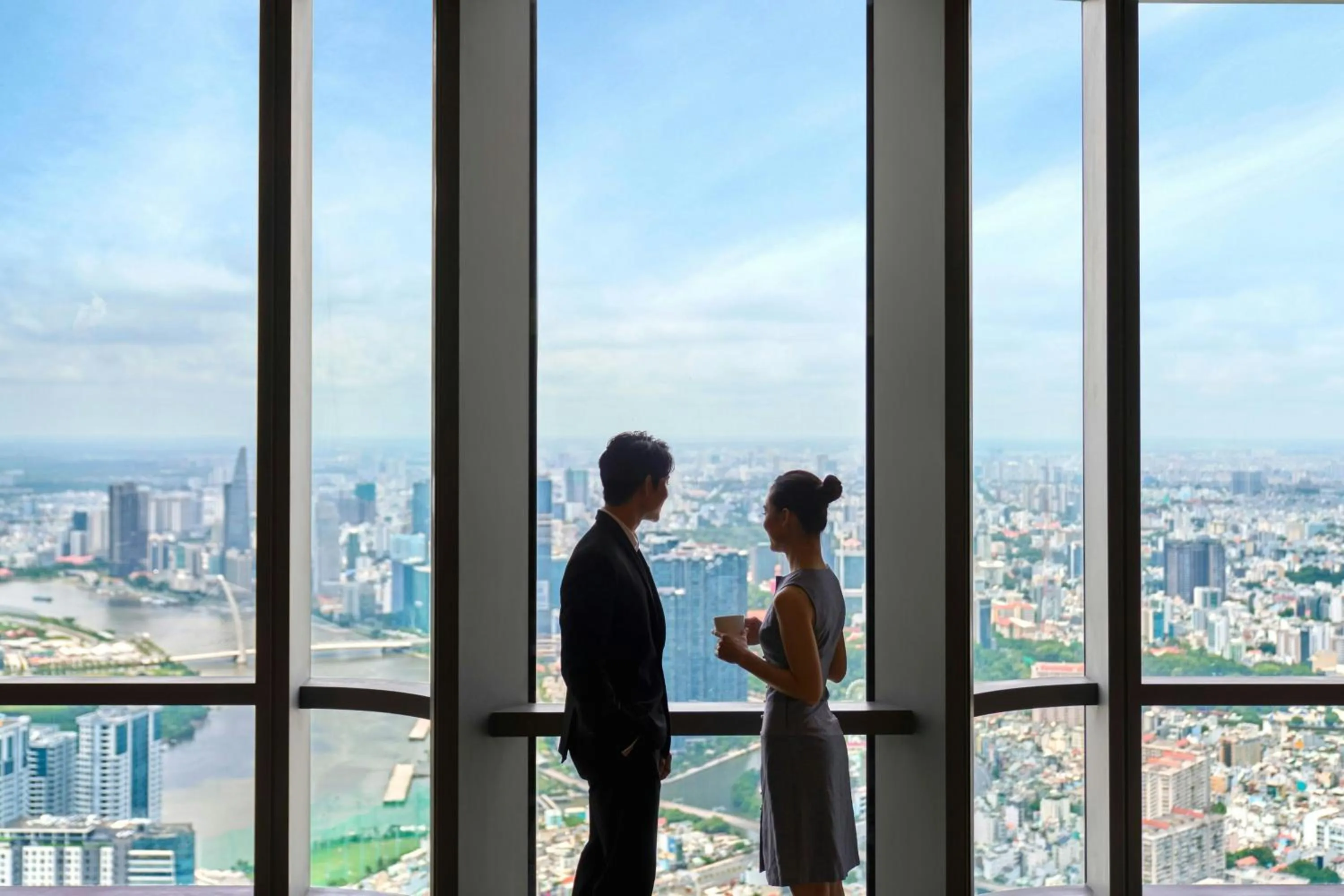 Meeting/conference room in Vinpearl Landmark 81, Autograph Collection