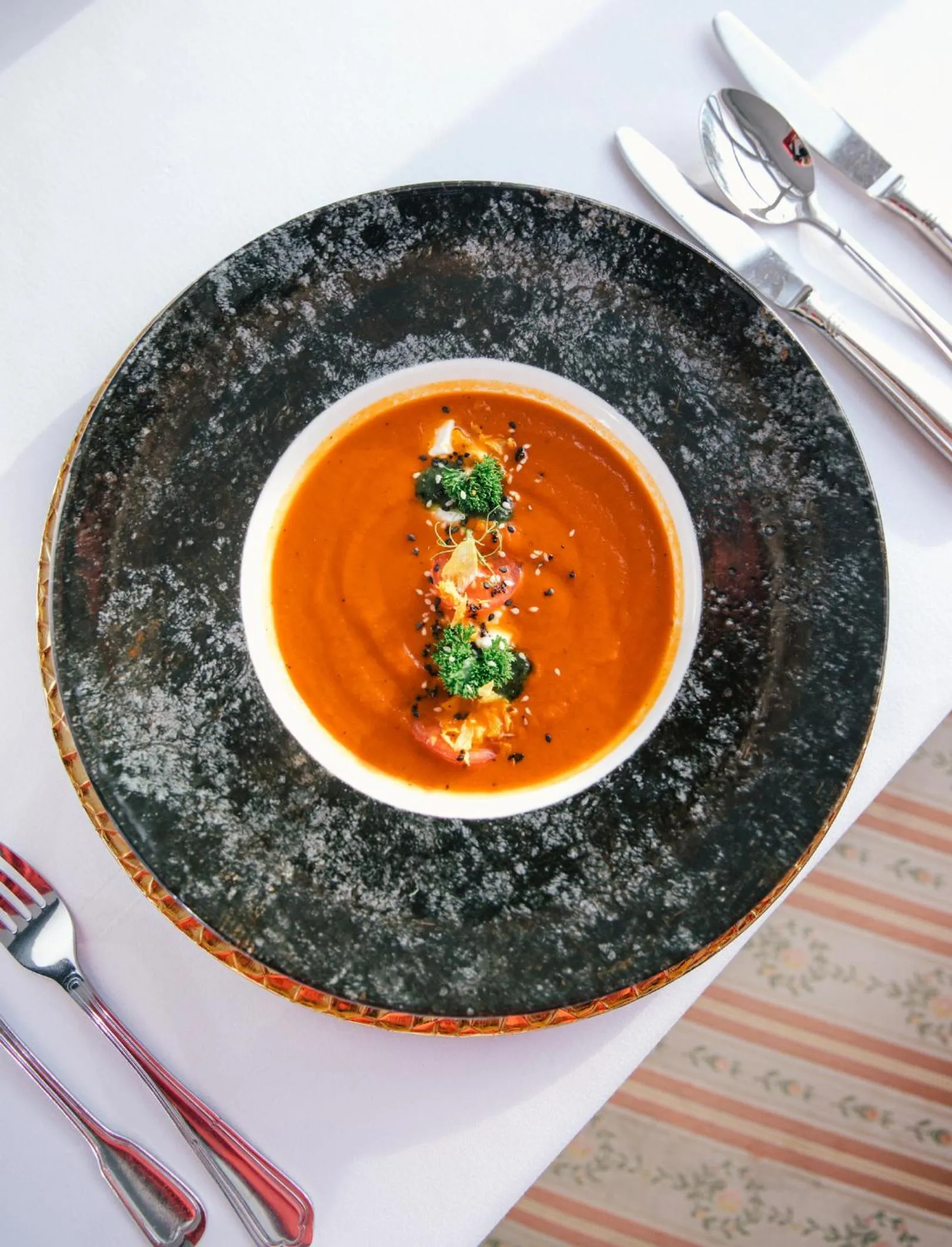 Restaurant/places to eat in Pałac Wojanów