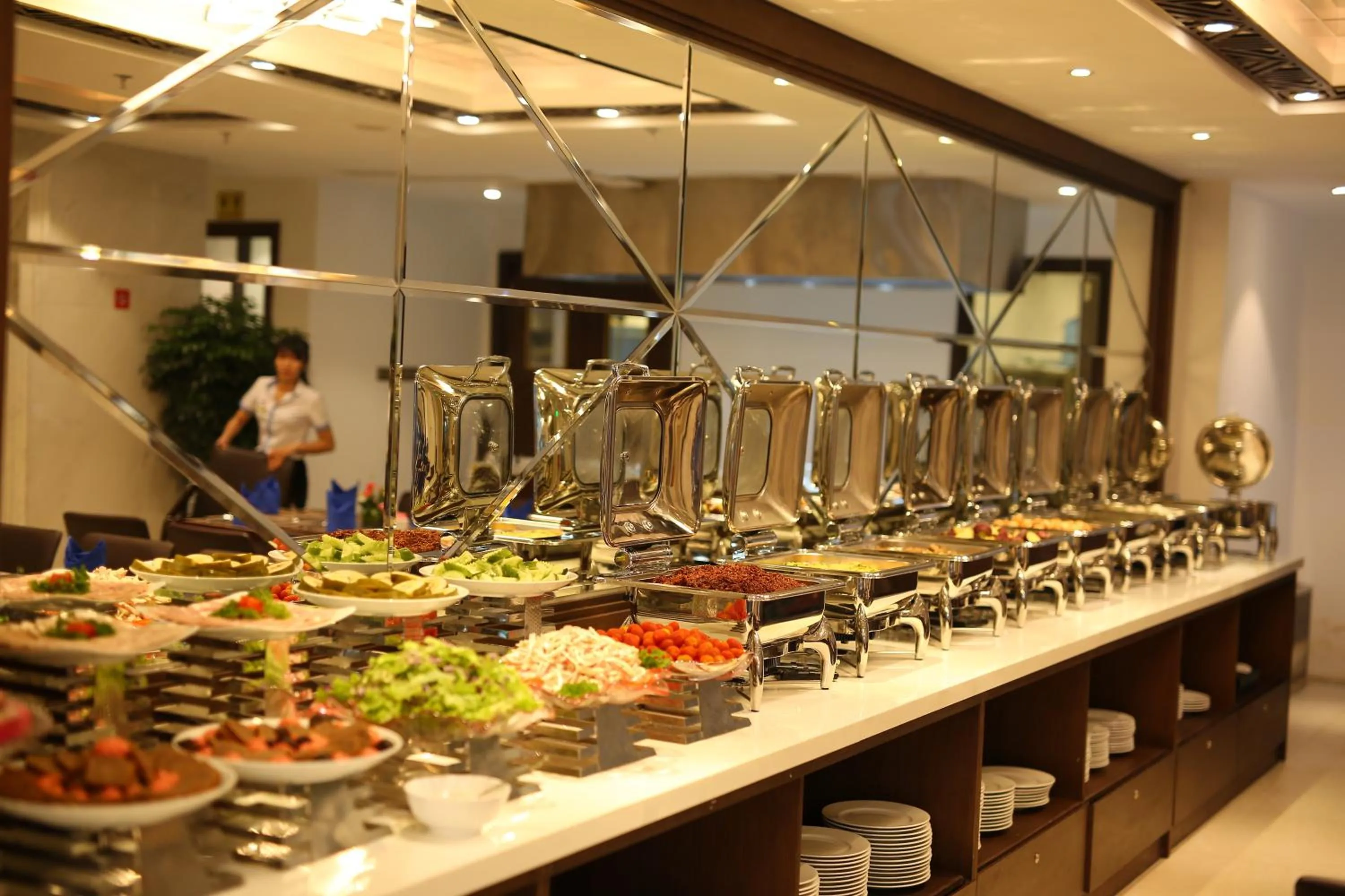 Restaurant/places to eat in Aloha Hotel Nha Trang