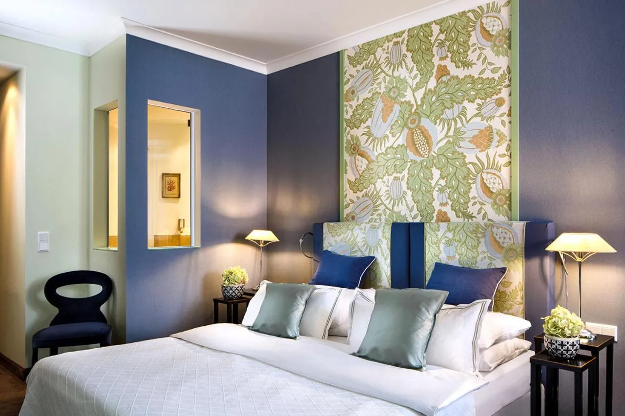 Bed in Hotel Goliath am Dom