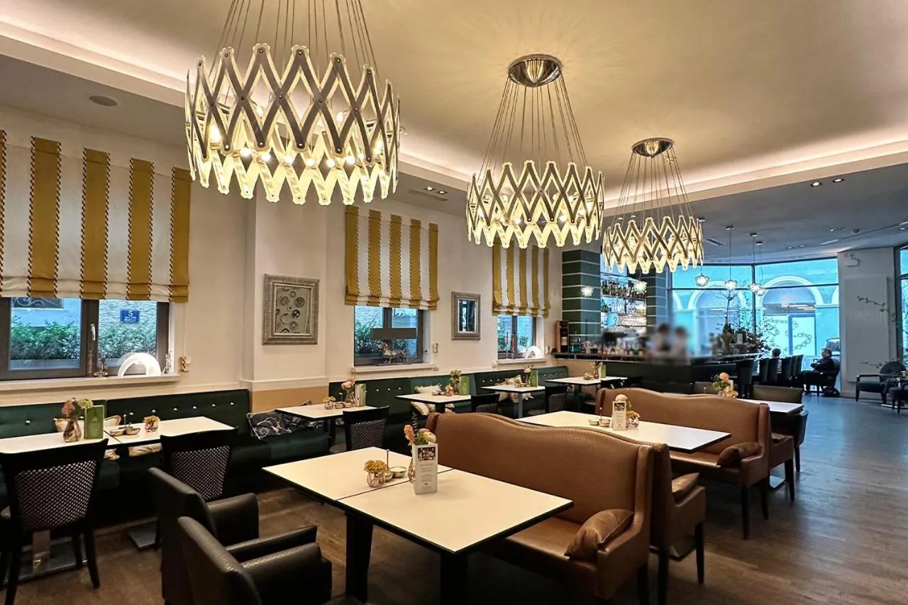 Breakfast in Hotel Goliath am Dom