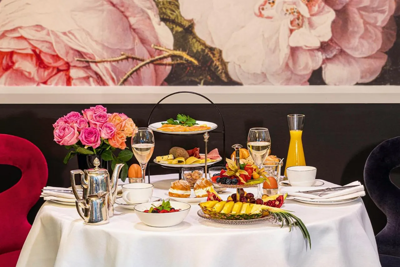 Breakfast in Hotel Goliath am Dom