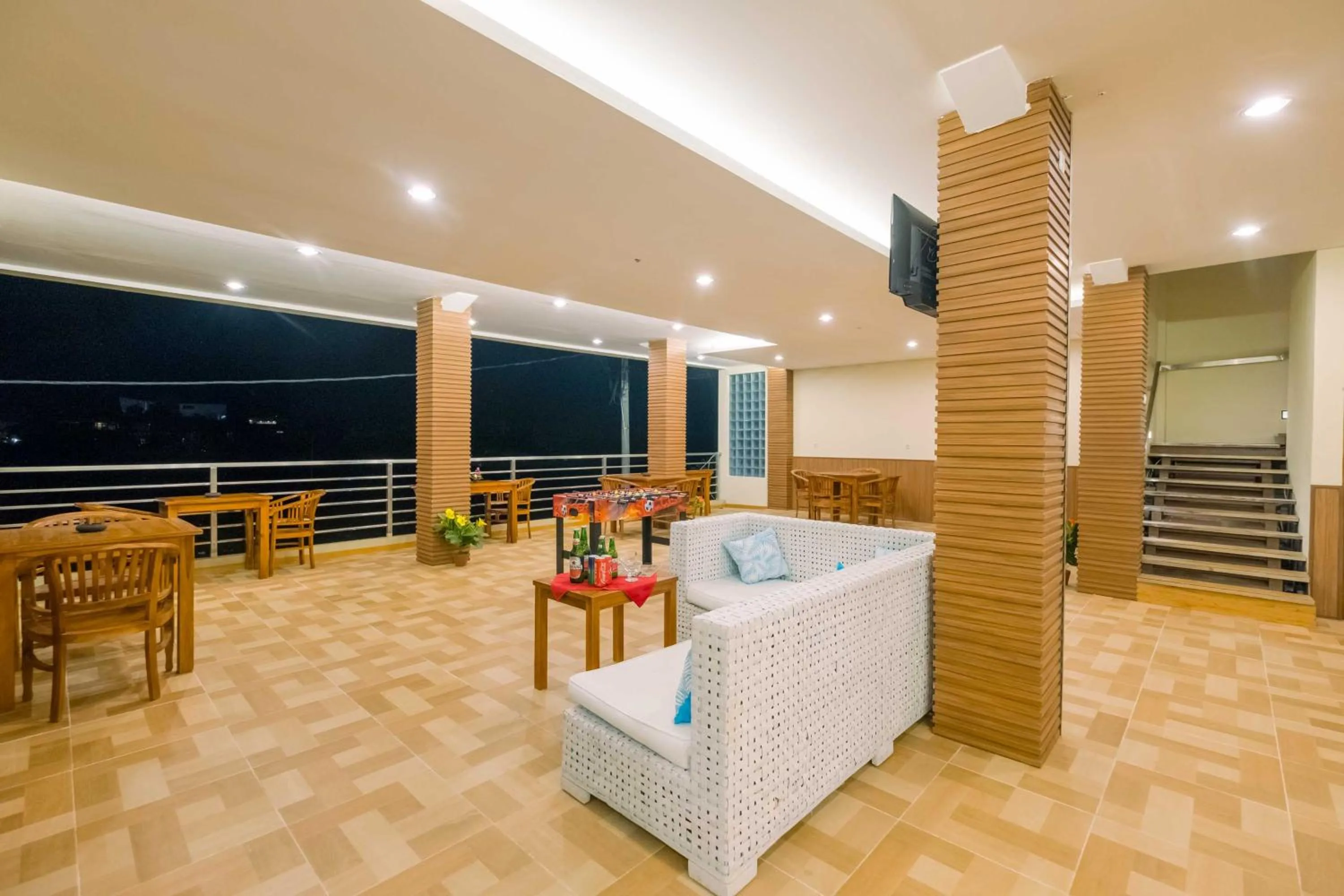 Restaurant/places to eat in Caroline Guest House