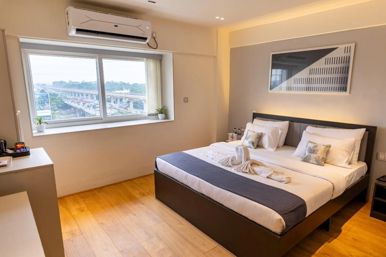 Bedroom, Bed in Offbeat CCU