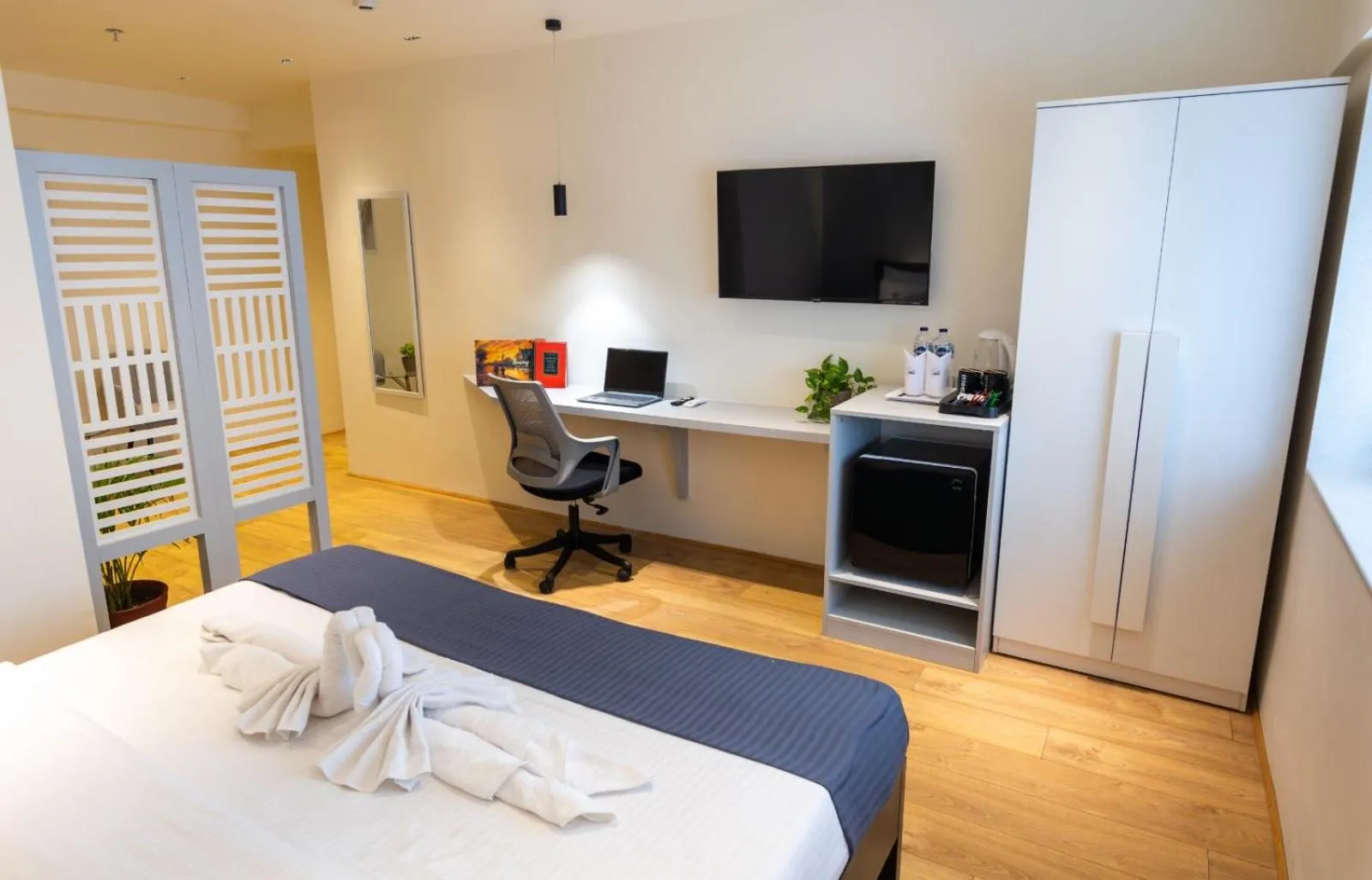 TV and multimedia, Bed in Offbeat CCU