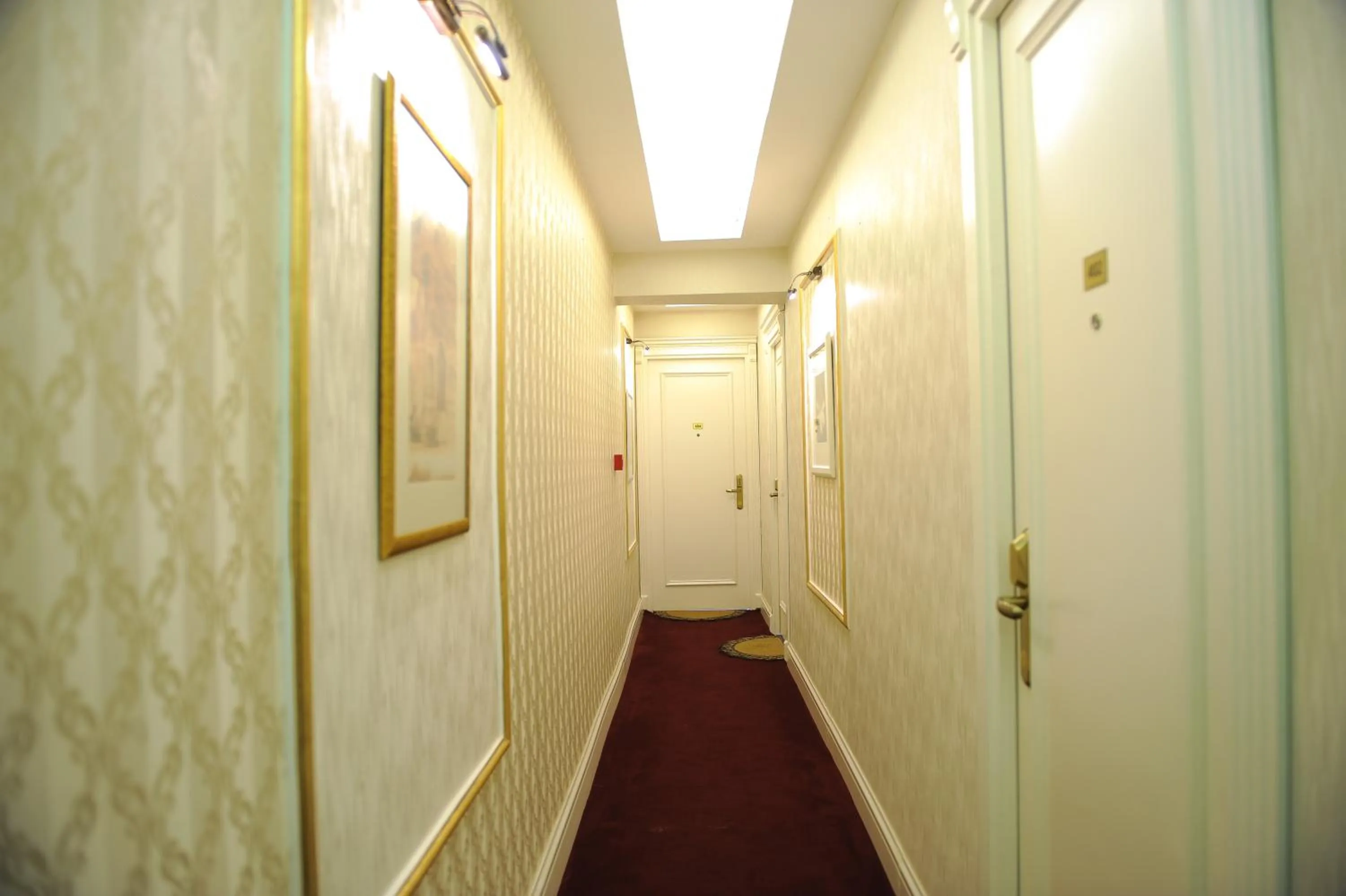 Decorative detail in Hotel Coliseum