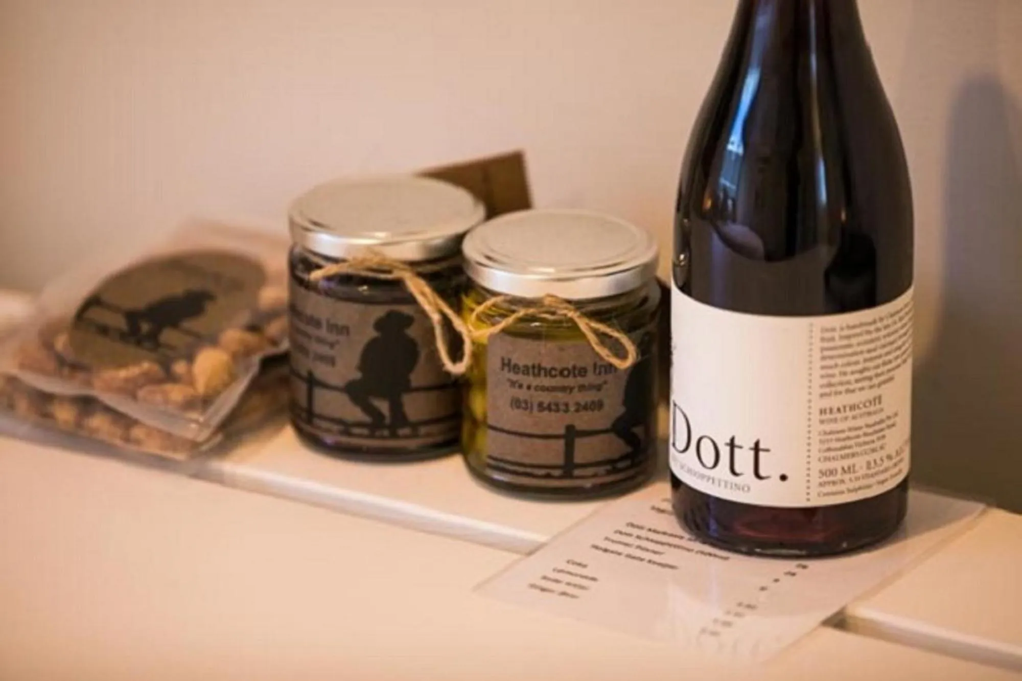 Food and drinks in Heathcote Inn