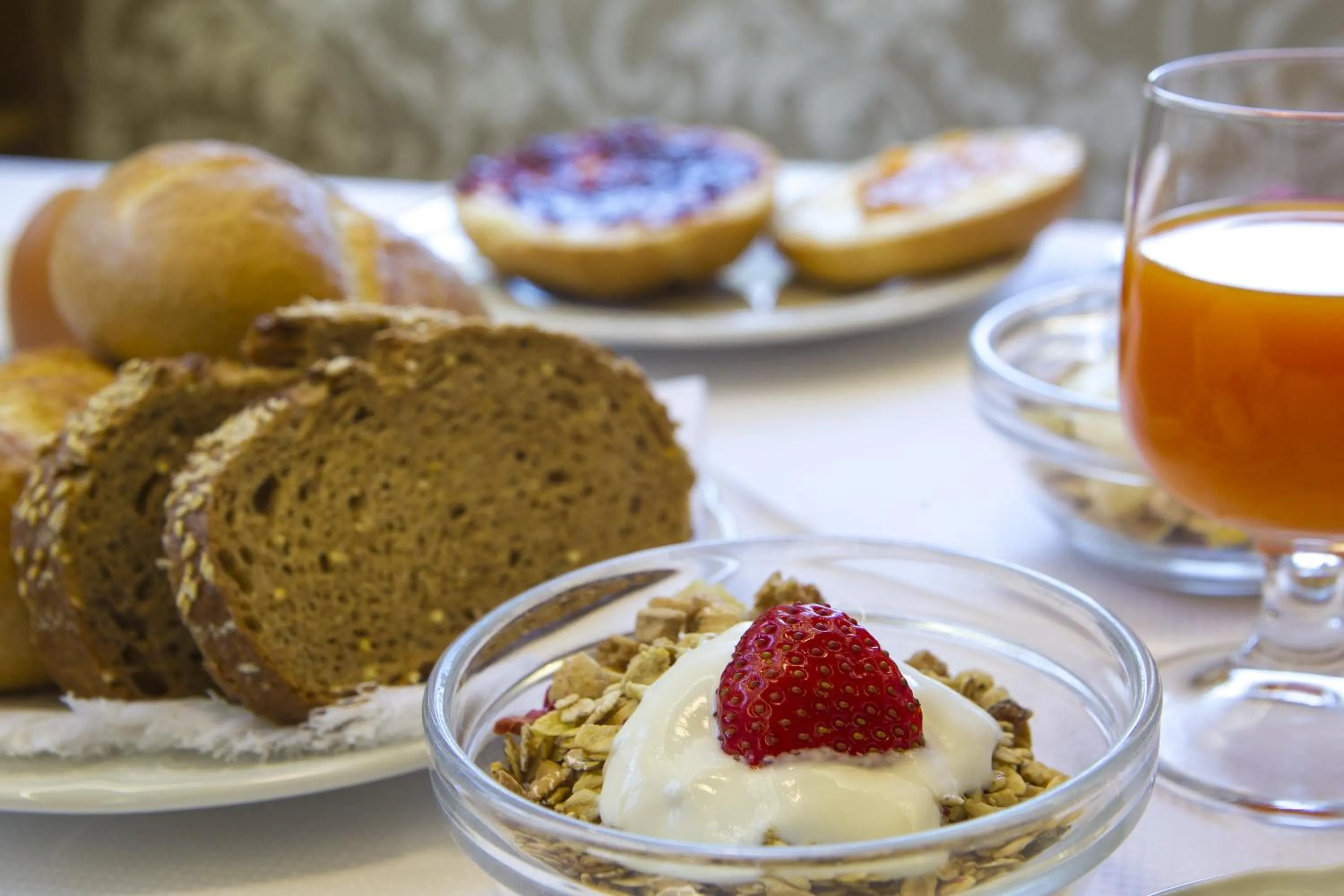 Buffet breakfast in Hotel Ingram