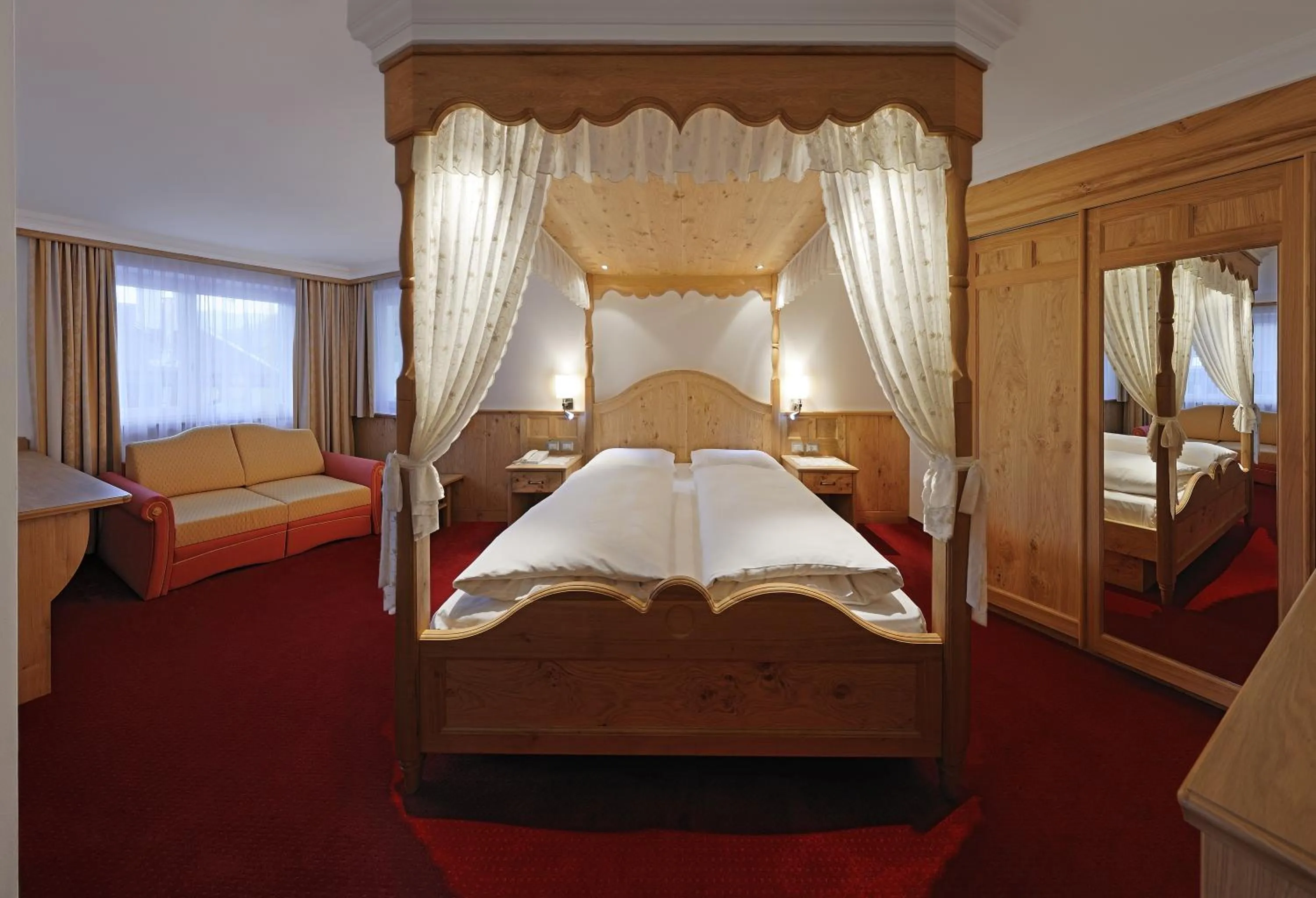 Photo of the whole room, Bed in Hotel Ingram