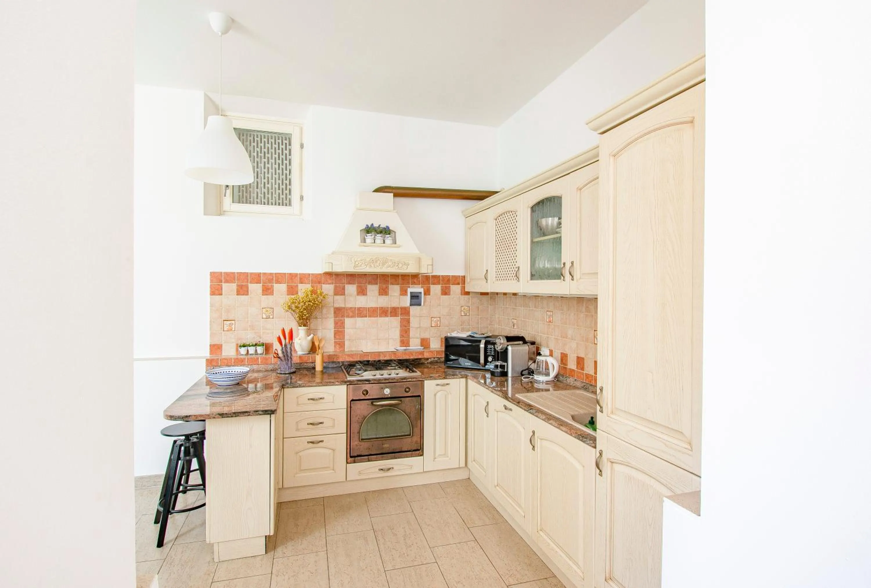 Kitchen or kitchenette in Gourmet B&B Villa Landucci