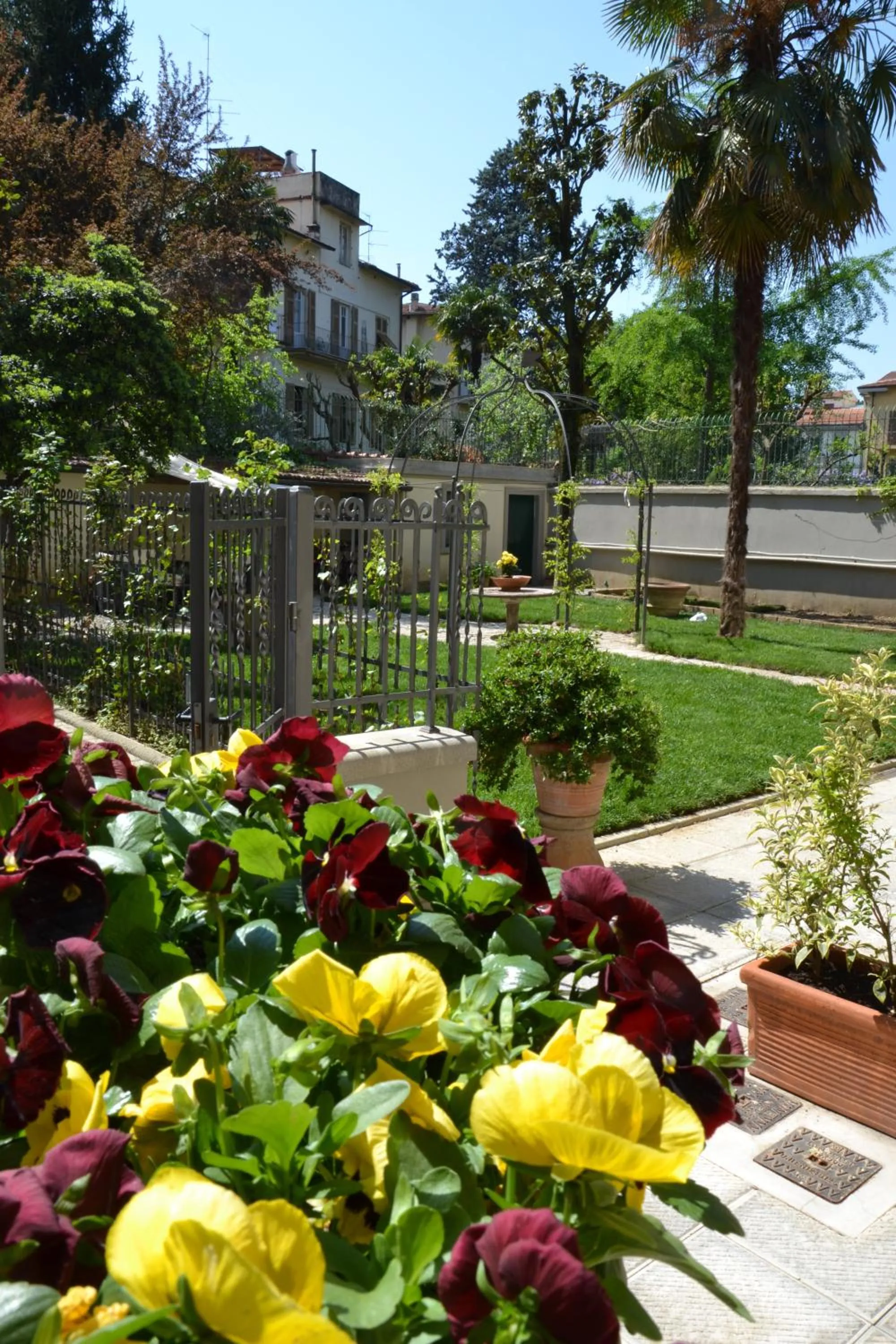 Facade/entrance in Gourmet B&B Villa Landucci