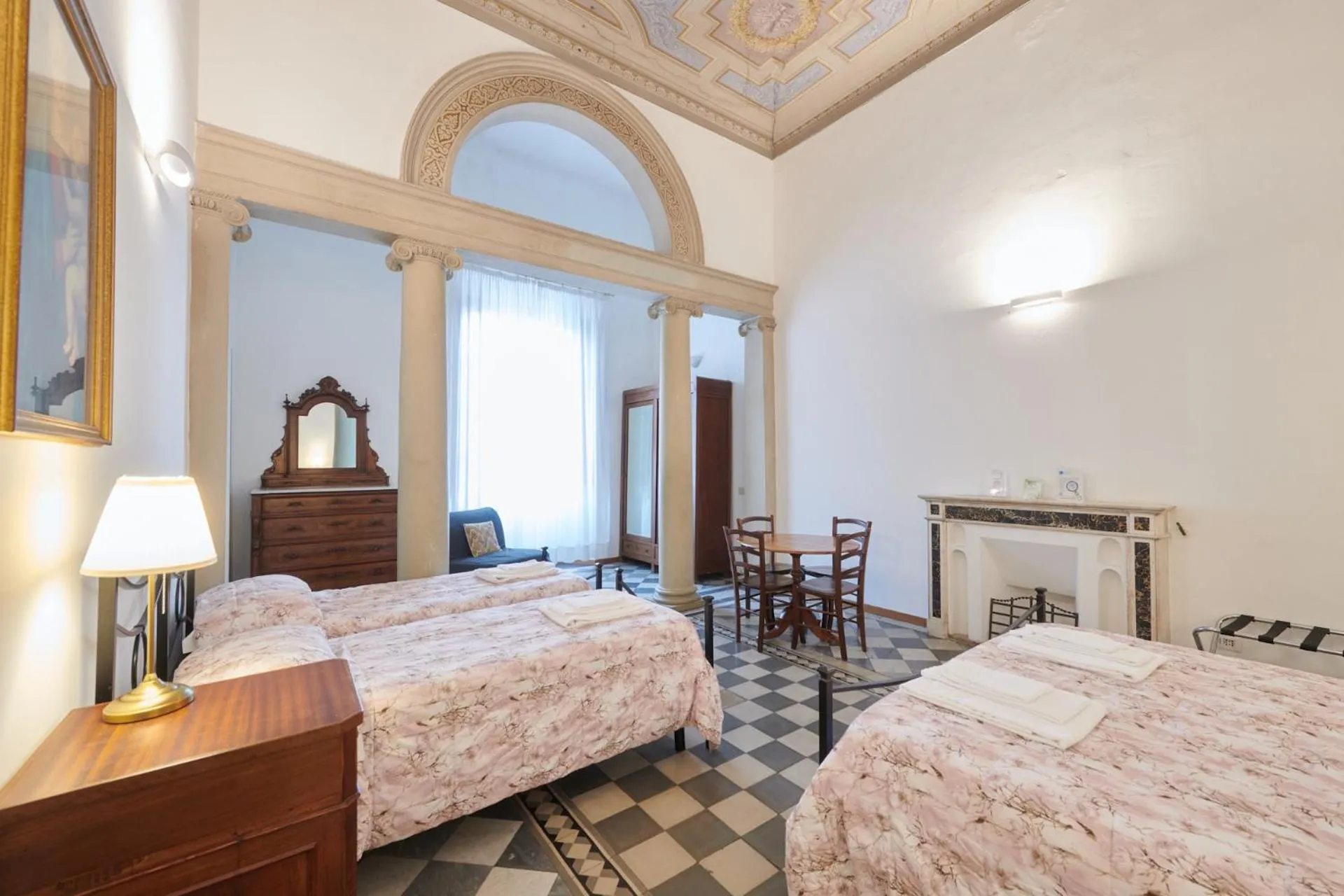 Photo of the whole room, Bed in Casa Santo Nome di Gesu
