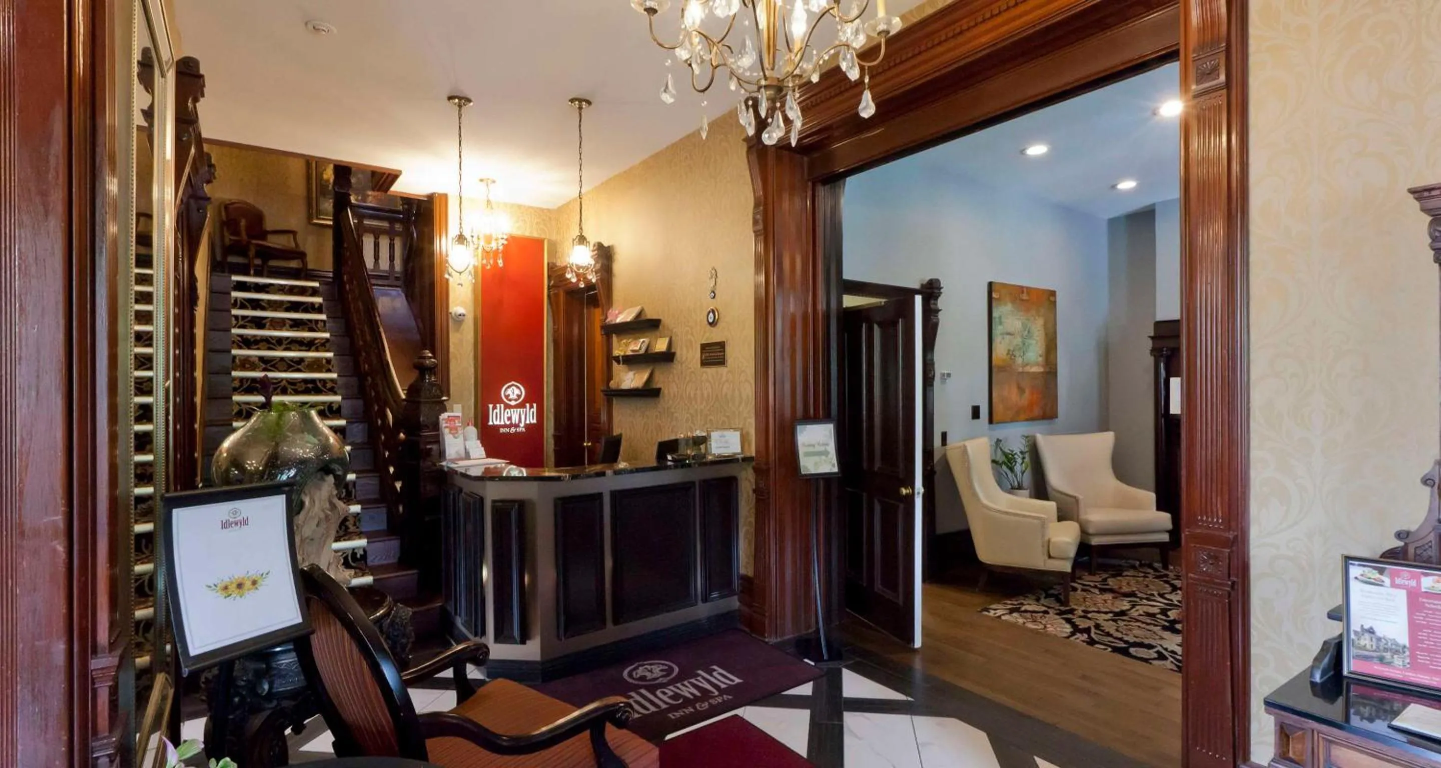 Lobby or reception in Idlewyld Inn & Spa