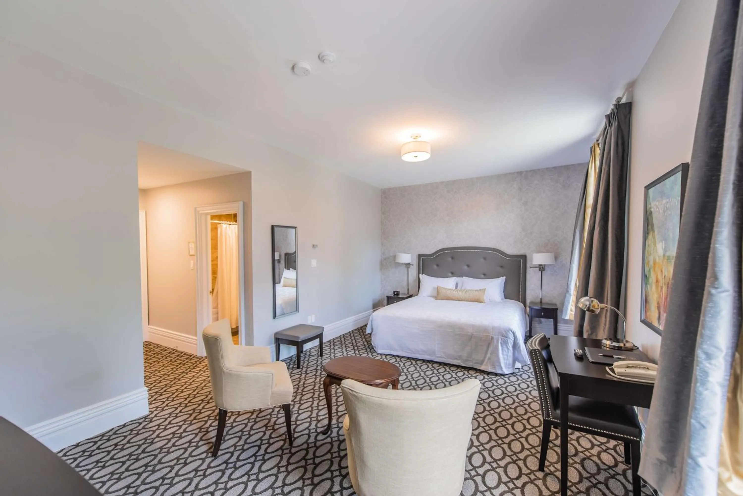 Bedroom, Bed in Idlewyld Inn & Spa