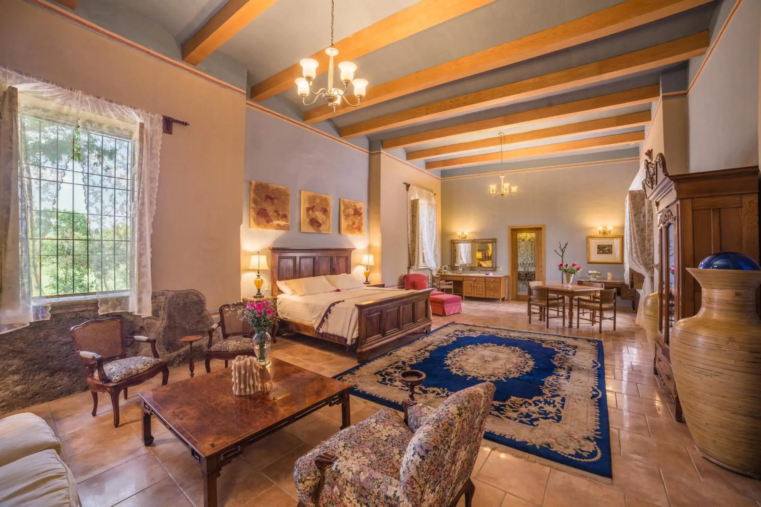 Suite with Spa Bath in Hacienda Labor de Rivera Hotel Boutique & Eventos Suite with Spa Bath in Hacienda Labor de Rivera Hotel Boutique & Eventos