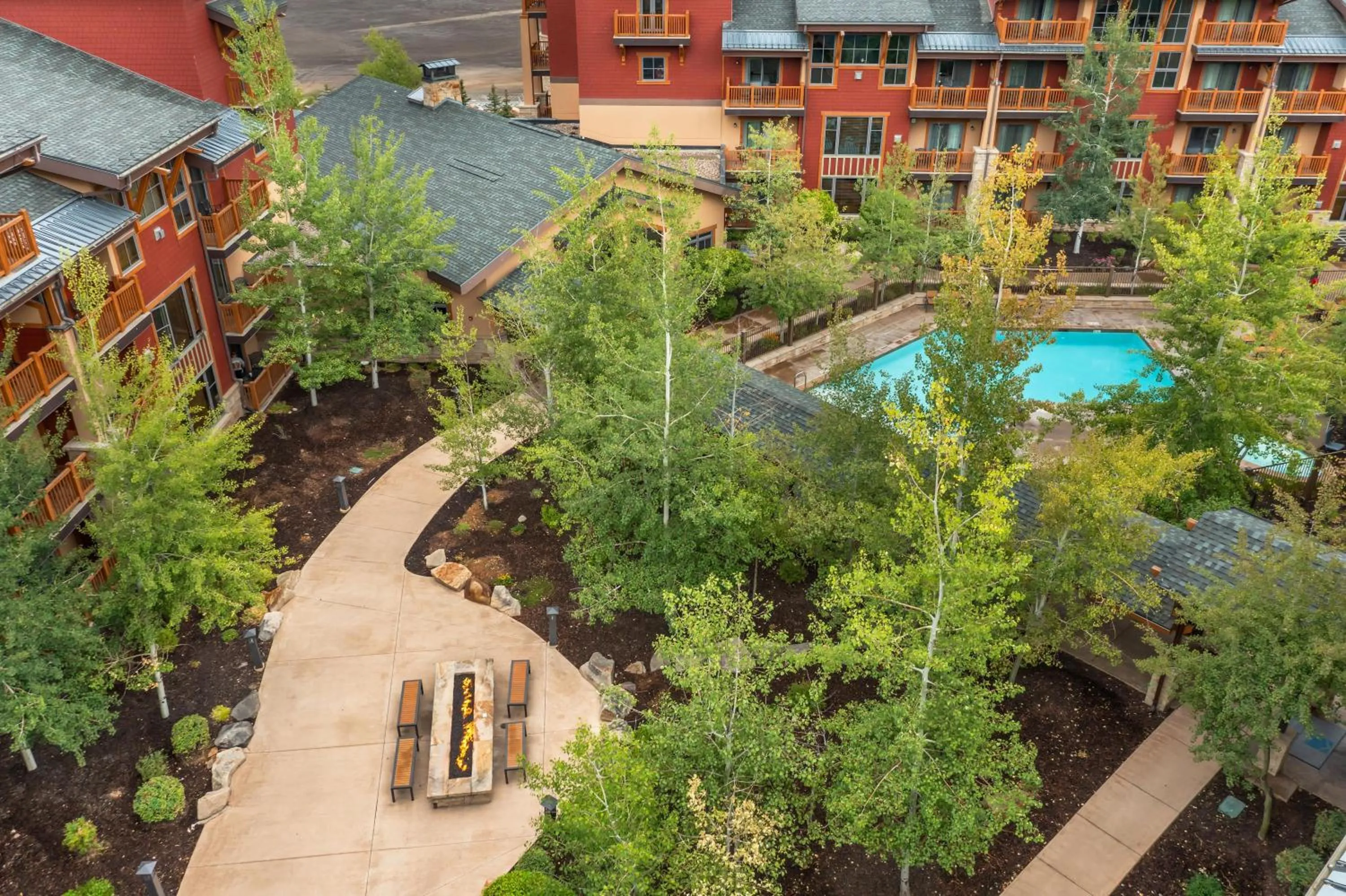 Pool view in Hilton Grand Vacations Club Sunrise Lodge Park City