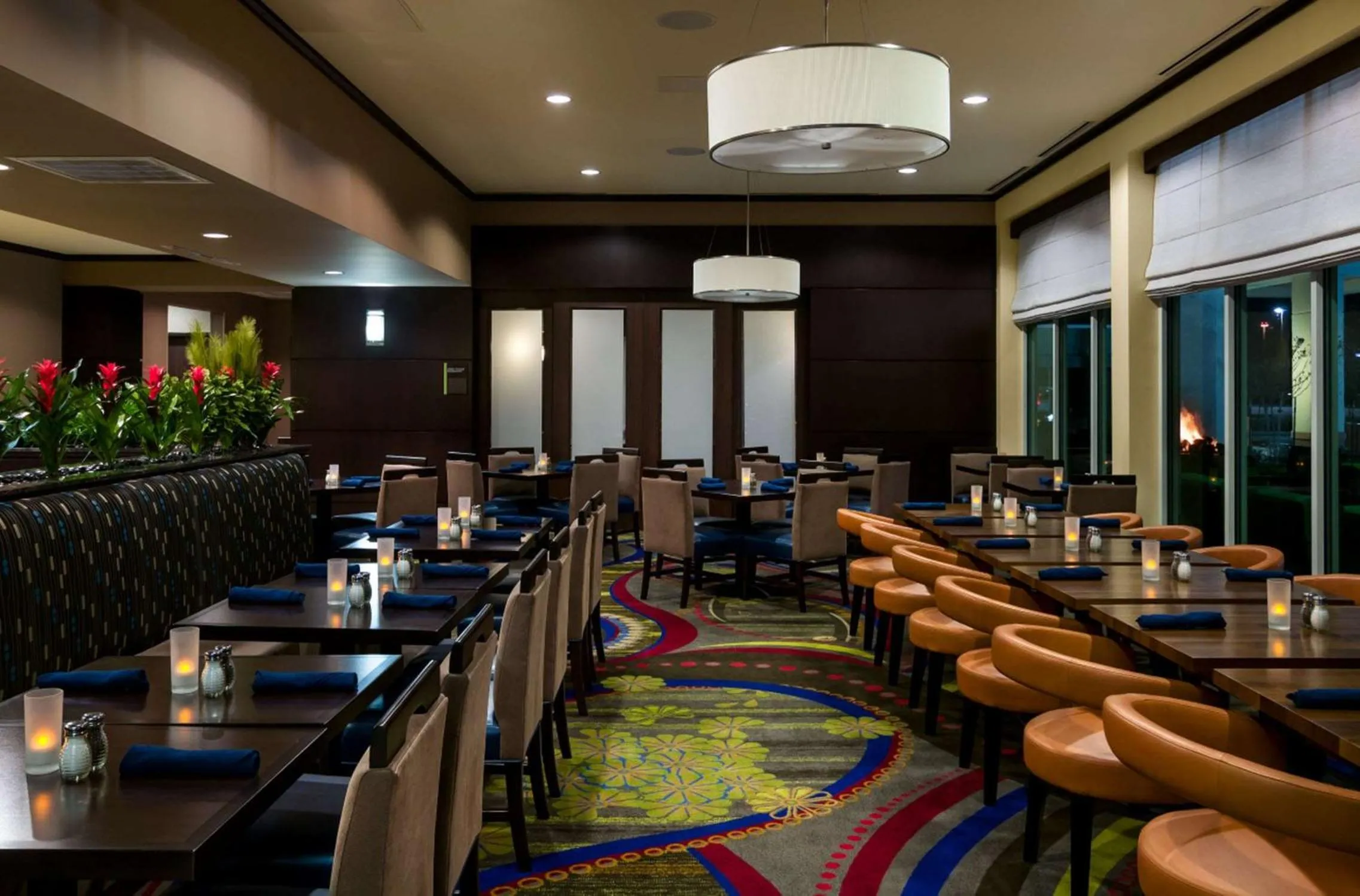 Restaurant/places to eat in Hilton Garden Inn Houston NW America Plaza