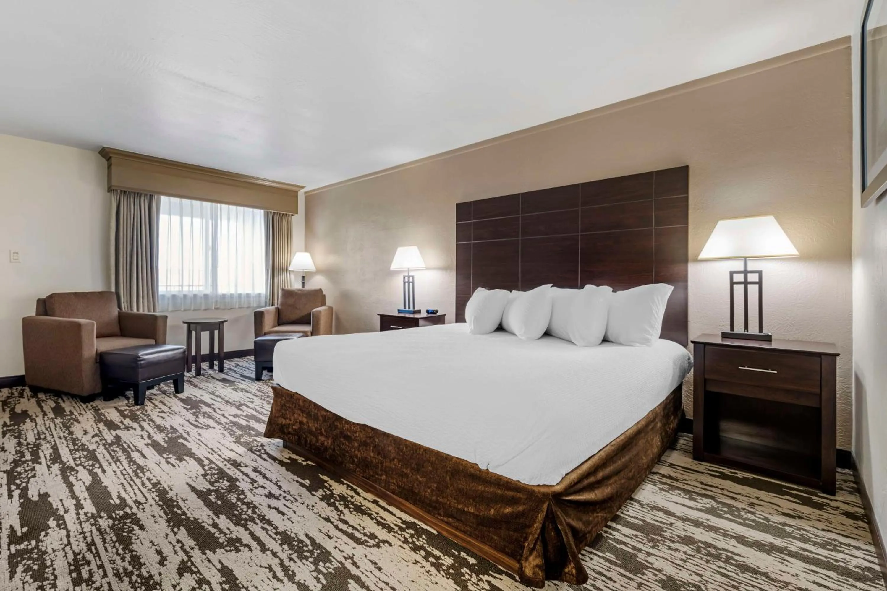 Bedroom, Bed in Best Western Prescottonian