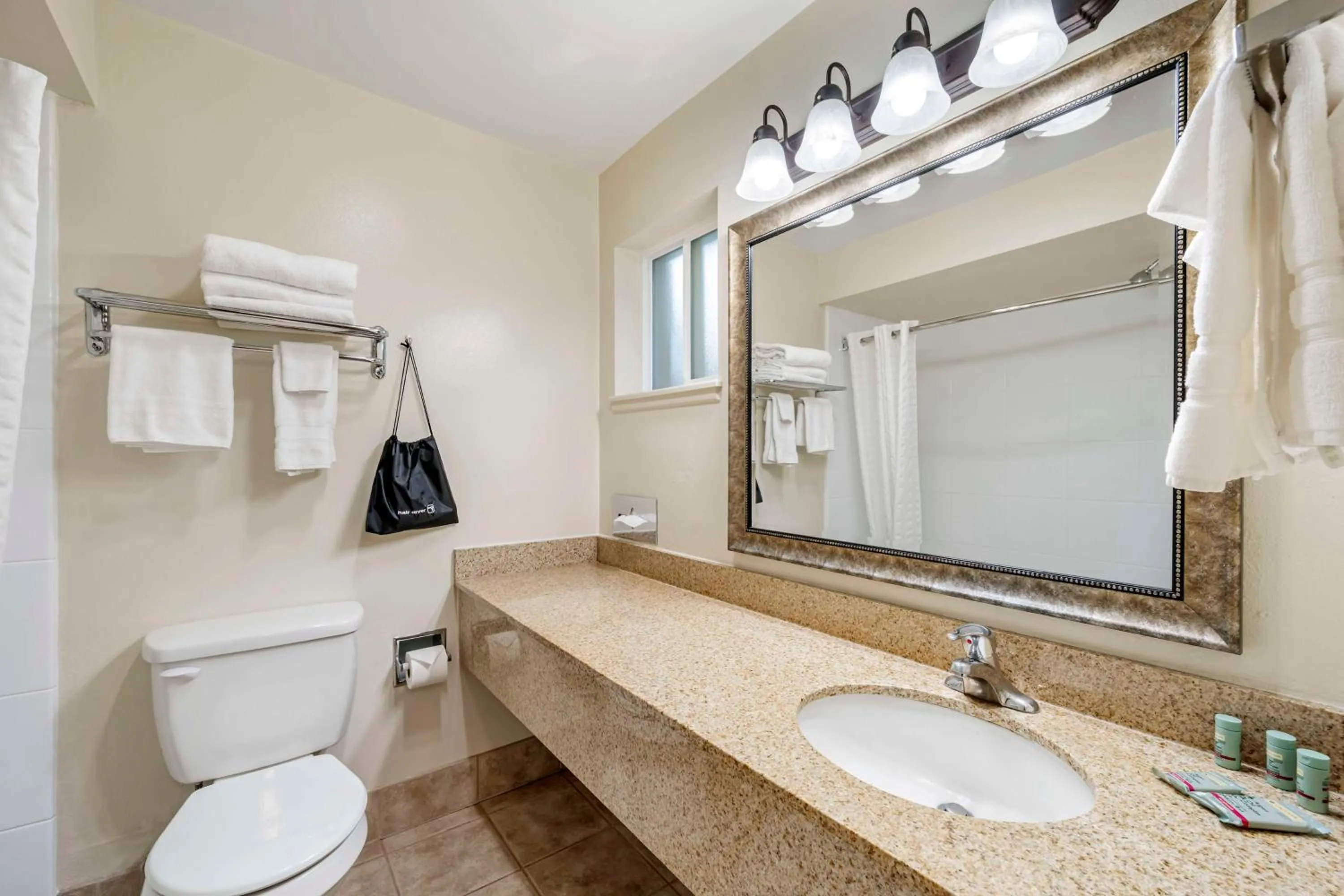 Bathroom in Best Western Prescottonian