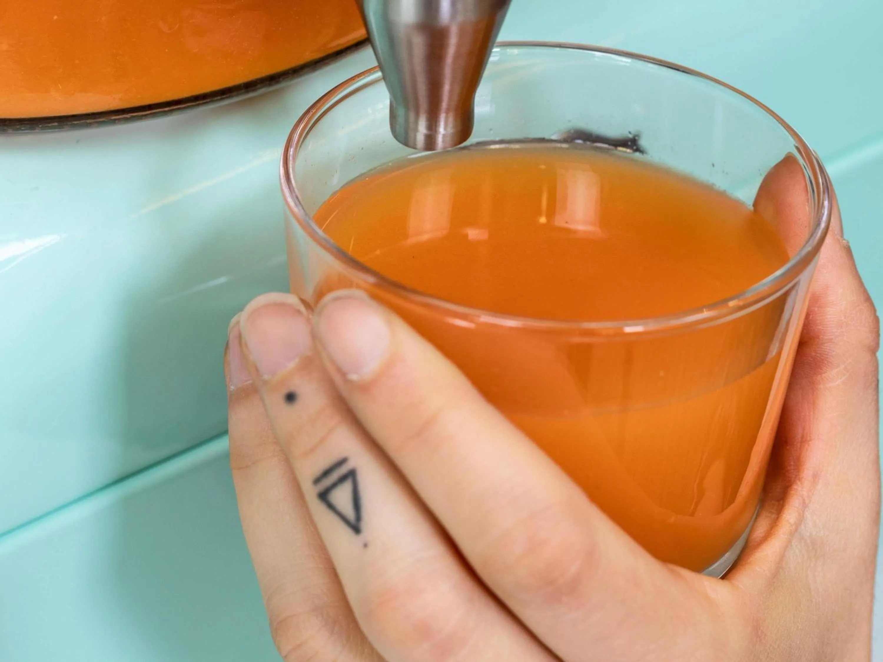 Lounge or bar in ibis Carlisle City Centre