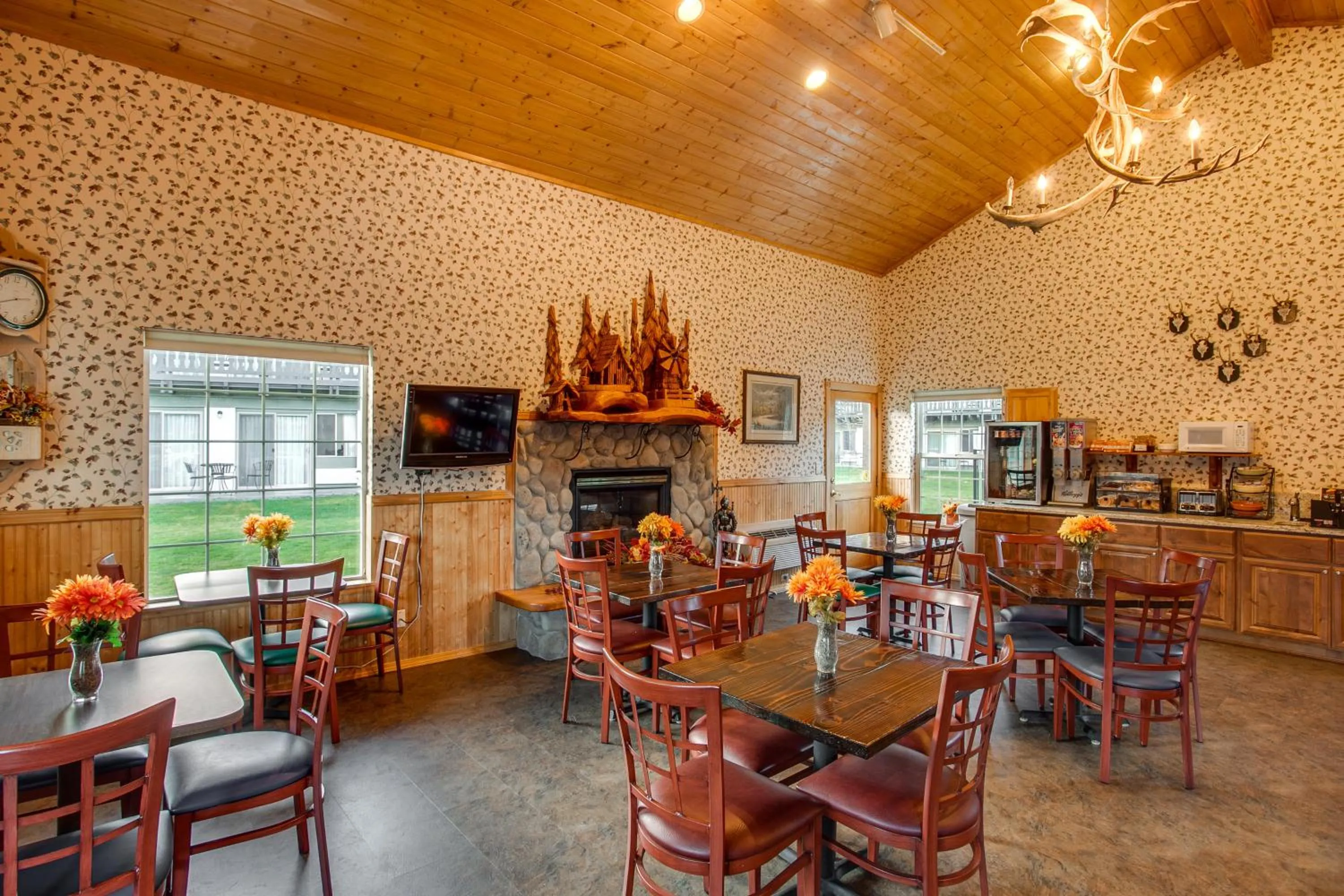 Continental breakfast in Der Ritterhof Inn