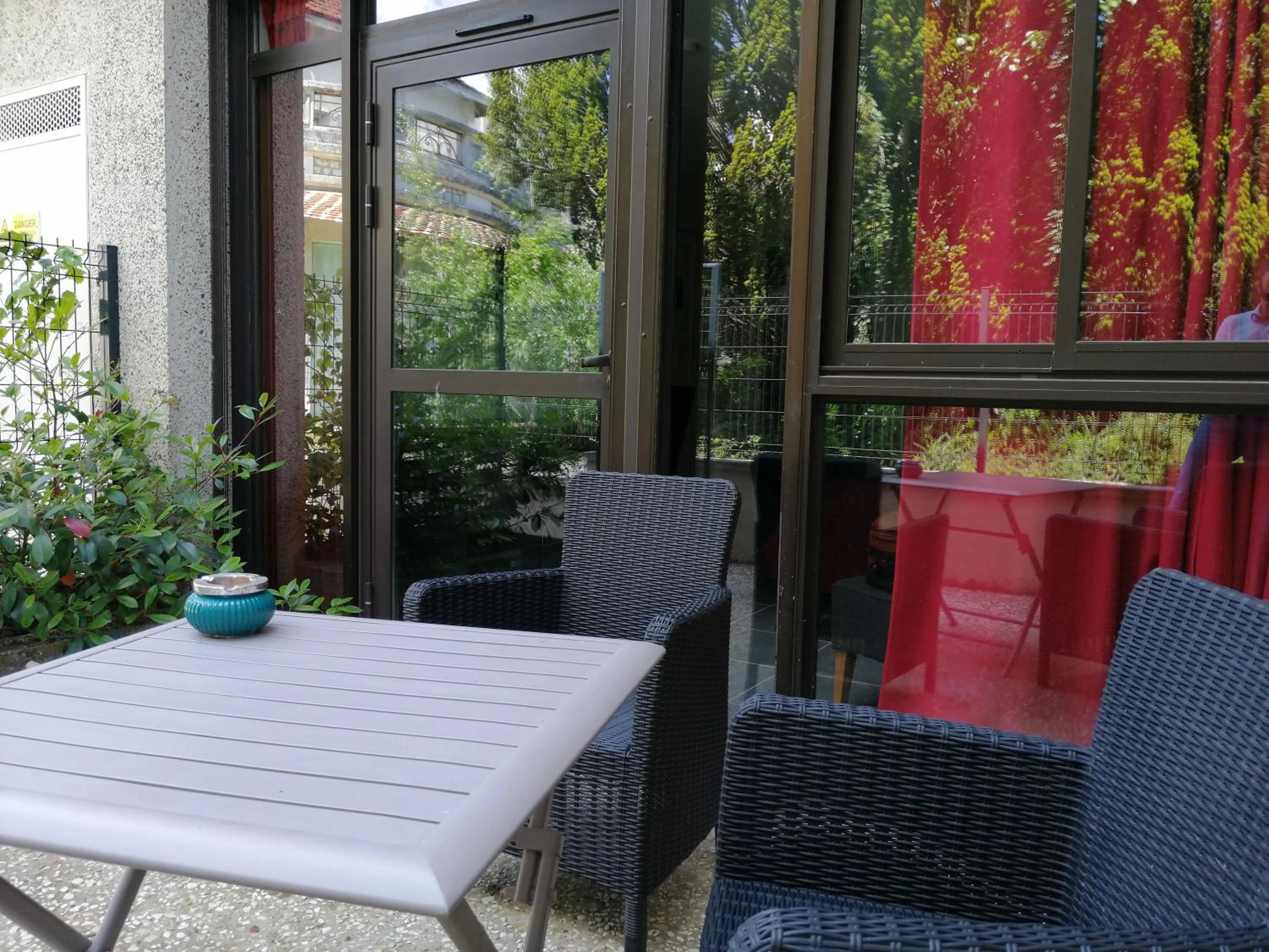 Balcony/Terrace in Appart-hôtel Chanzy / Angoulême