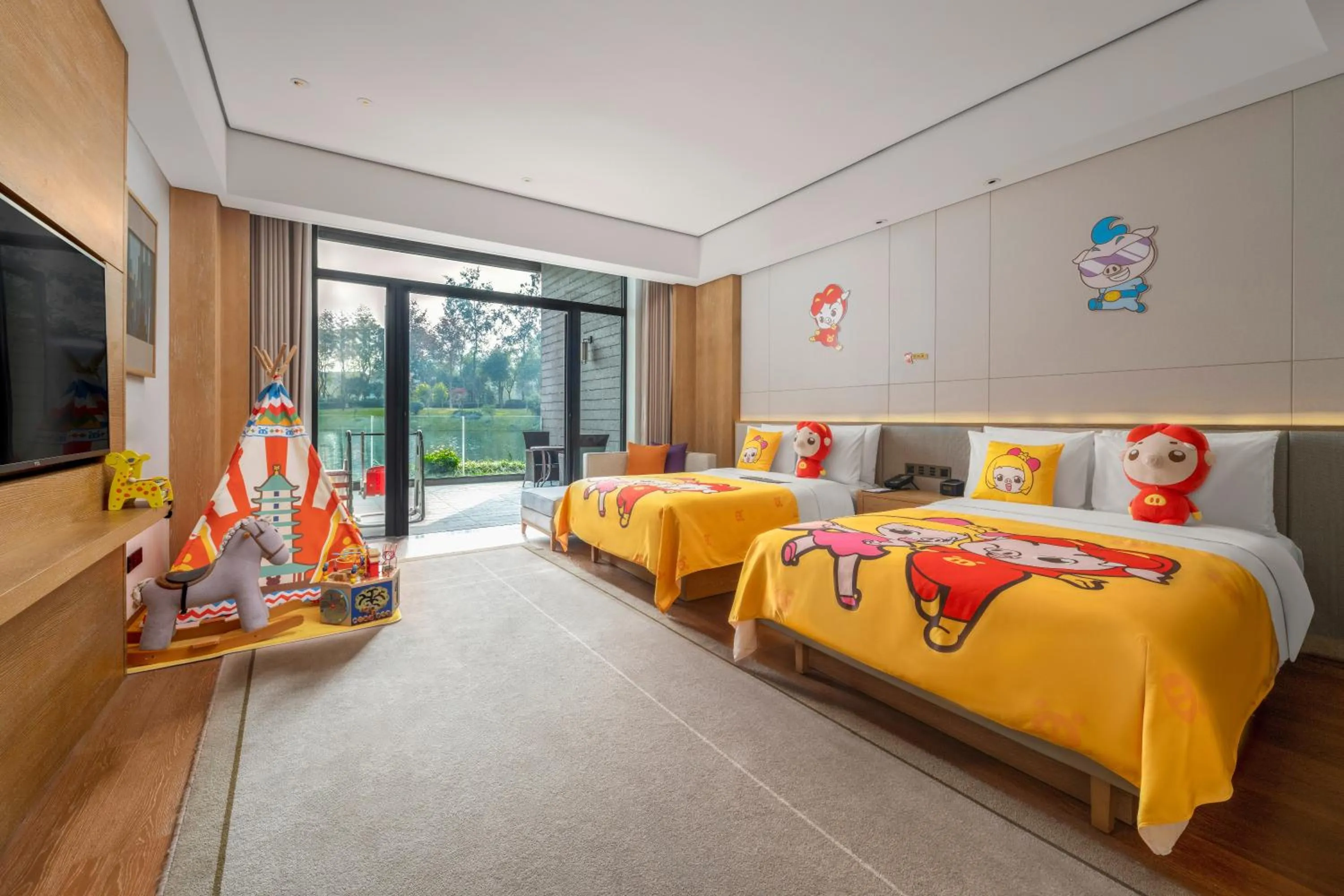 Photo of the whole room, Bed in Le Meridien Emei Mountain Resort