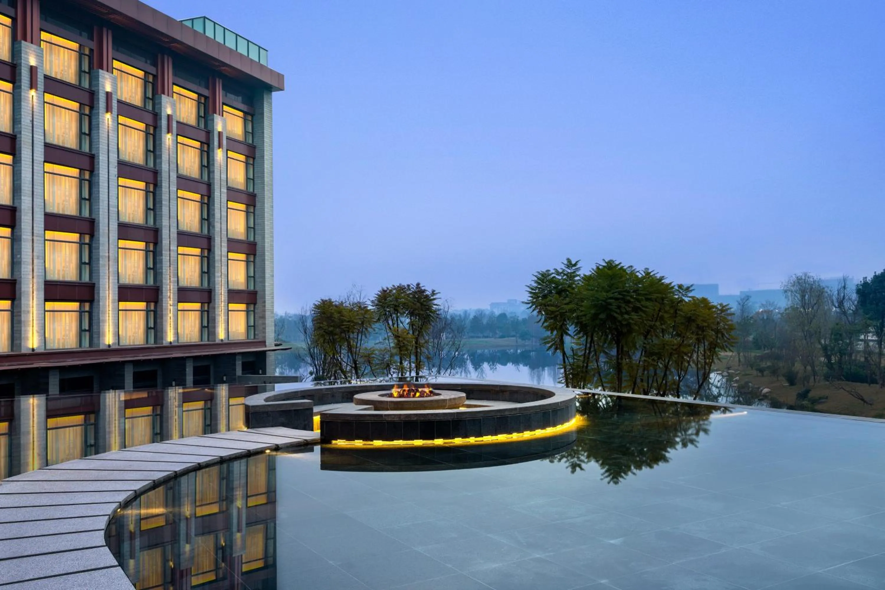 Lounge or bar in Le Meridien Emei Mountain Resort