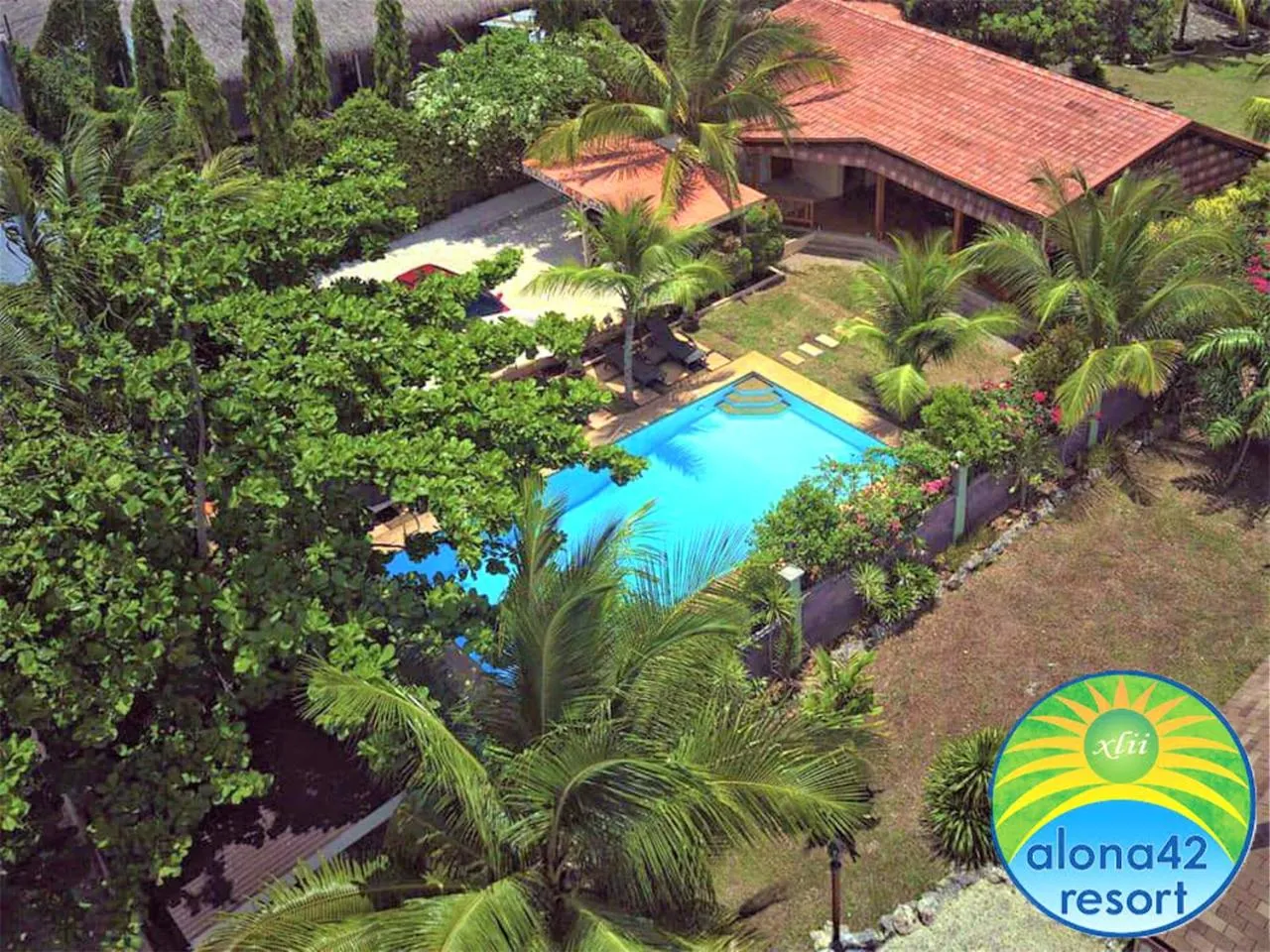 Swimming pool in Alona42 Resort