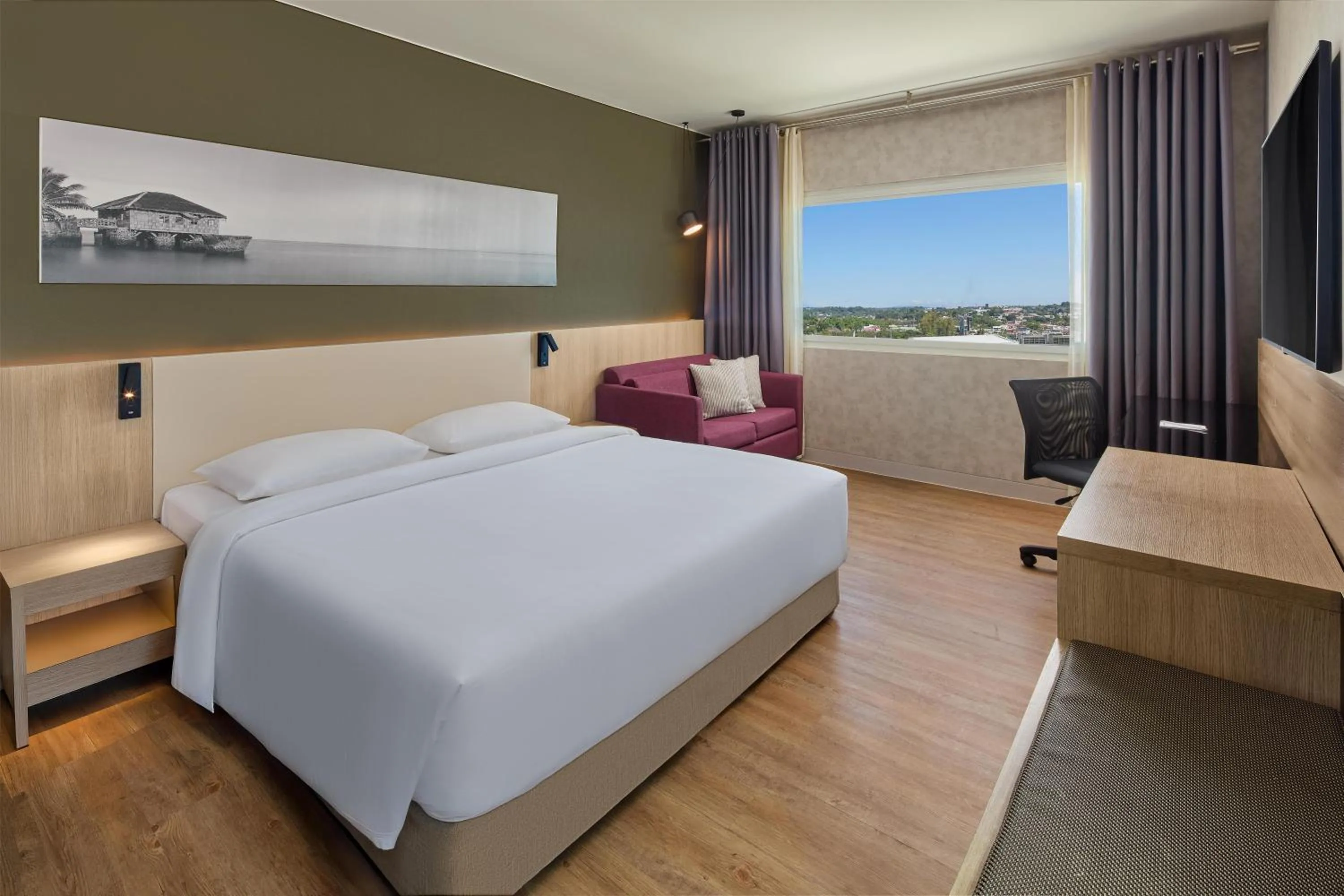 Bedroom, Bed in Park Inn by Radisson Davao