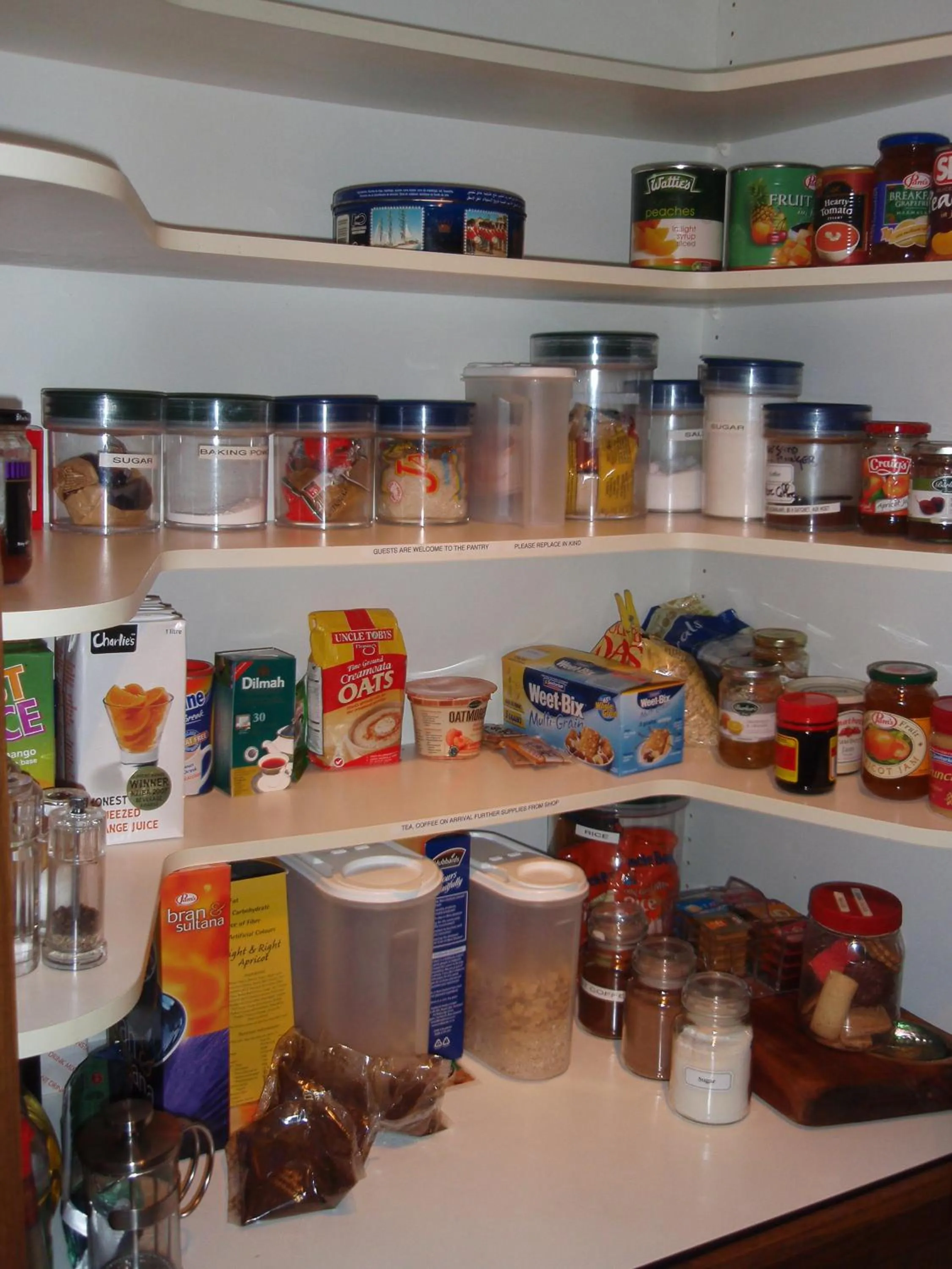 Kitchen or kitchenette in Kowhai Lane Lodge
