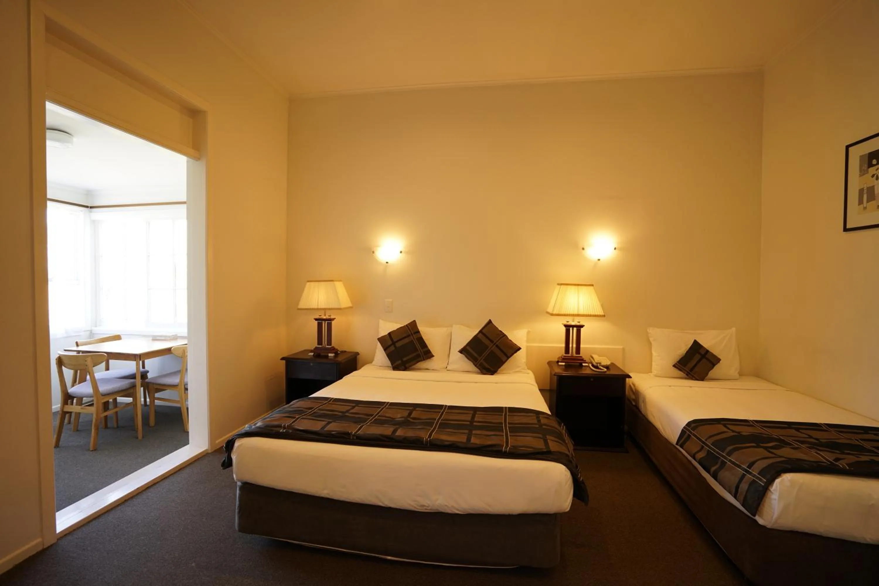 Bed in Alpers Lodge & Conference Centre