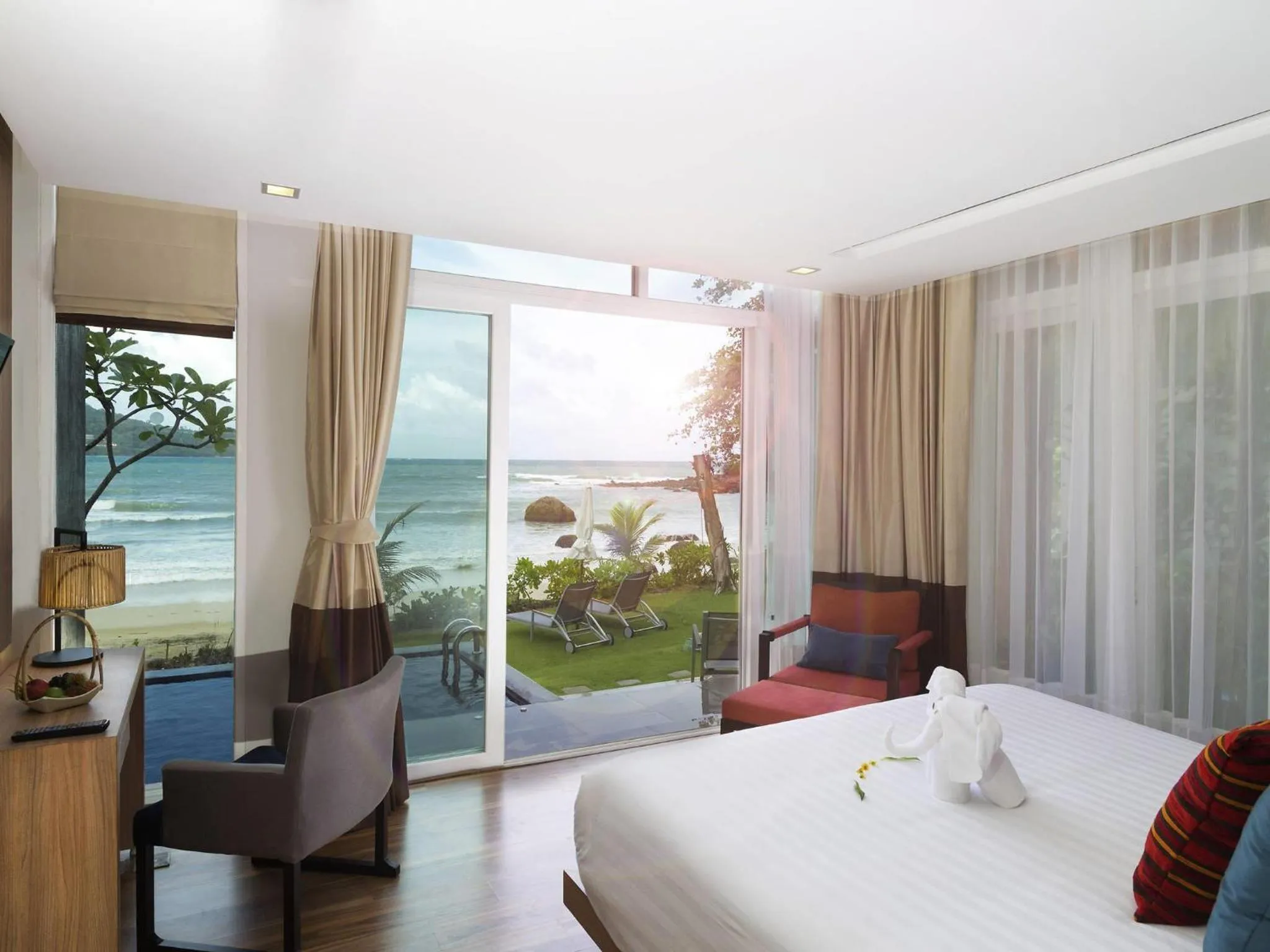 Bedroom, Bed in Novotel Phuket Kamala Beach